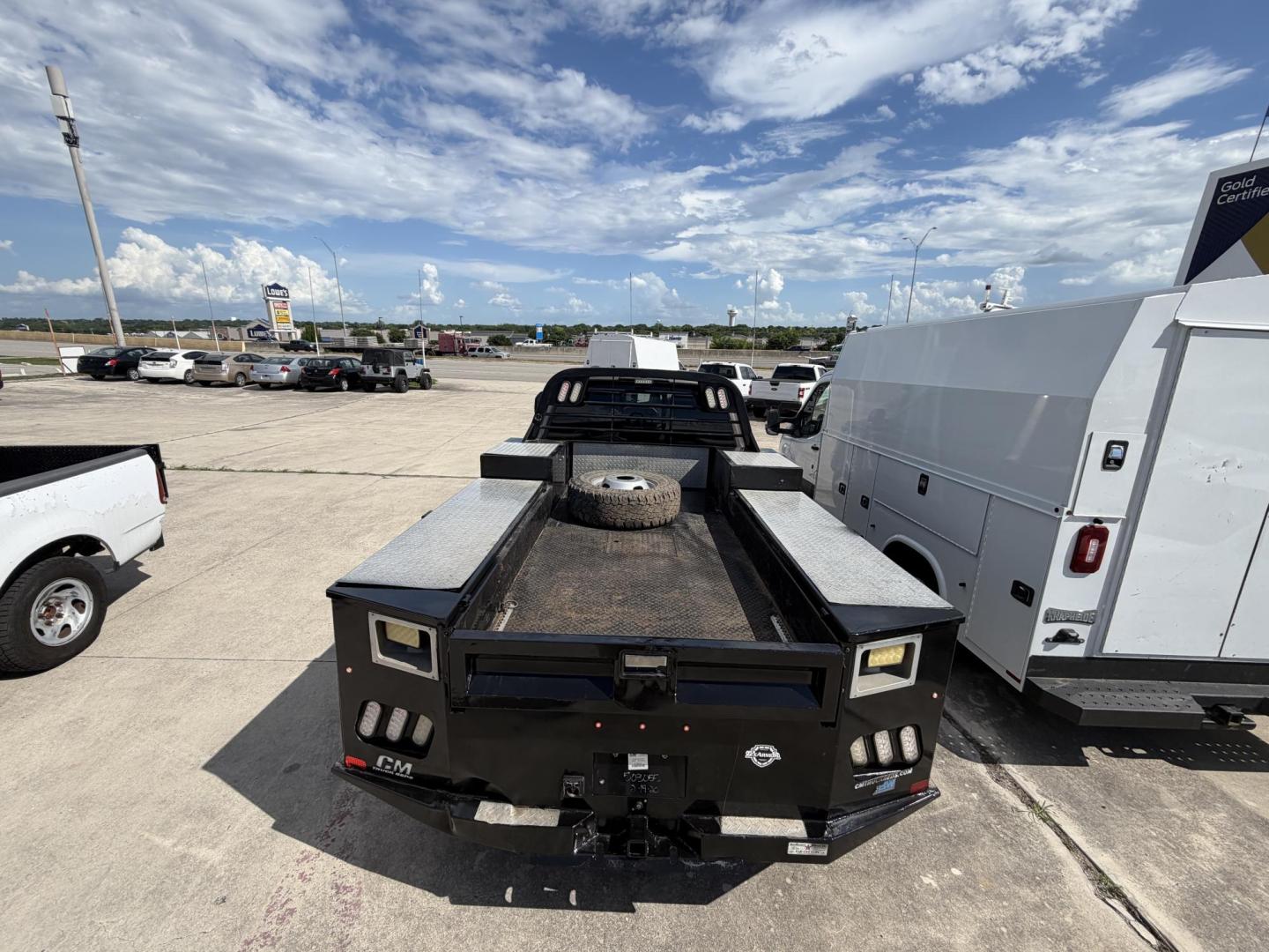 2020 Black Ford F-350 SD Lariat Crew Cab Long Bed DRW 4WD (1FD8W3HT1LE) with an 6.7L V8 OHV 16V DIESEL engine, 6A transmission, located at 1687 Business 35 S, New Braunfels, TX, 78130, (830) 625-7159, 29.655487, -98.051491 - Photo#8