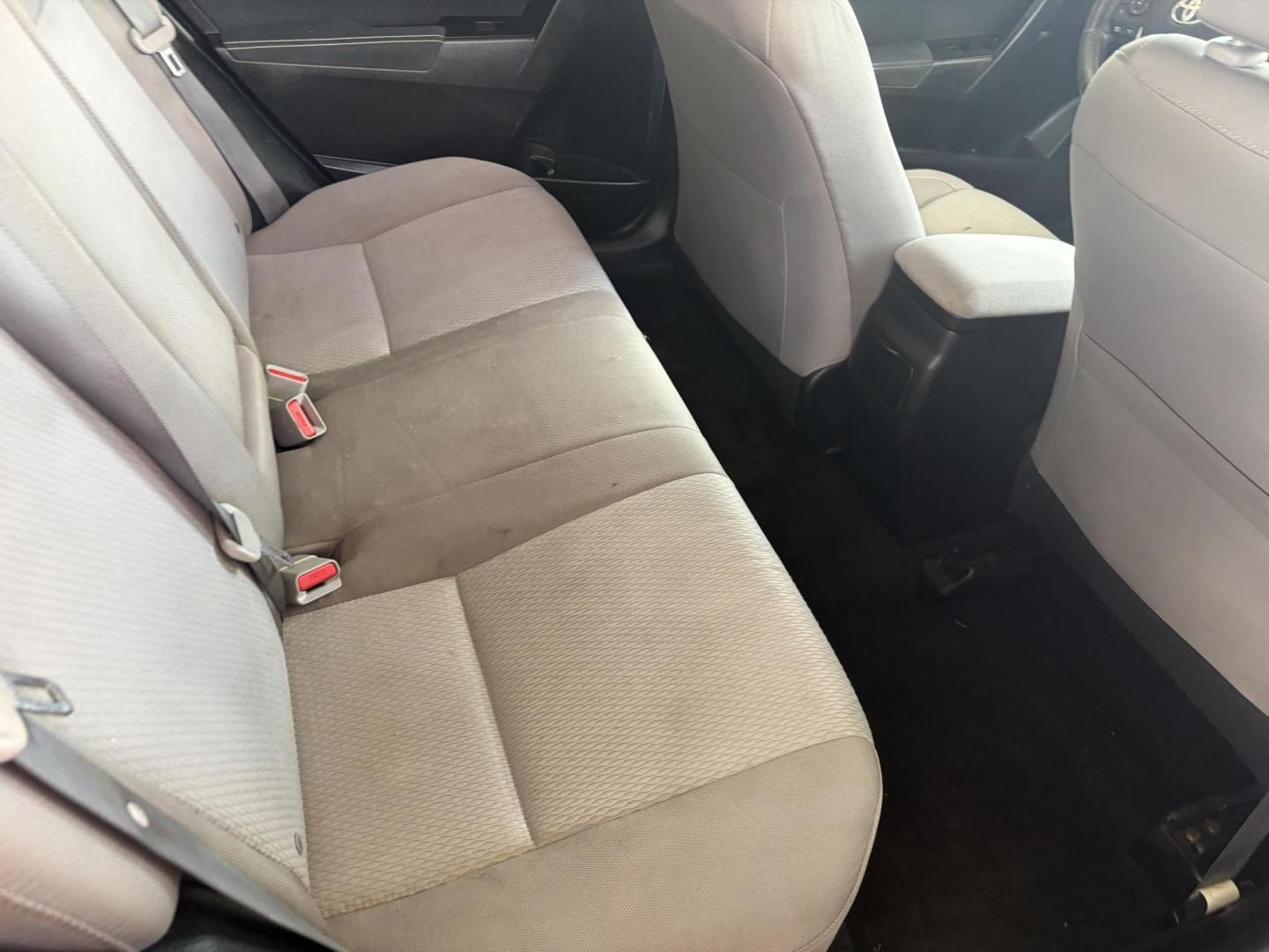 2016 White Toyota Corolla L 4-Speed AT (5YFBURHE0GP) with an 1.8L L4 DOHC 16V engine, 4A transmission, located at 1687 Business 35 S, New Braunfels, TX, 78130, (830) 625-7159, 29.655487, -98.051491 - Photo#4