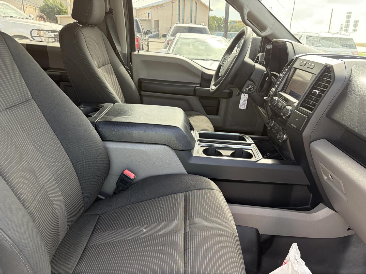 2020 Gray Ford F-150 STX SuperCrew 5.5-ft. 2WD (1FTEW1CP9LK) with an 2.7L V6 DOHC 24V engine, 6A transmission, located at 1687 Business 35 S, New Braunfels, TX, 78130, (830) 625-7159, 29.655487, -98.051491 - Photo#2