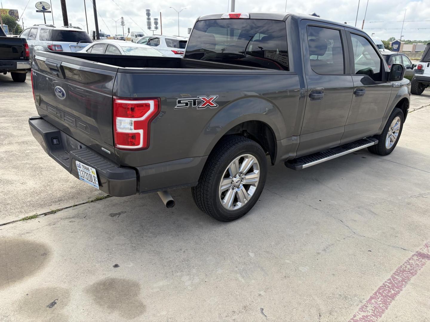2020 Gray Ford F-150 STX SuperCrew 5.5-ft. 2WD (1FTEW1CP9LK) with an 2.7L V6 DOHC 24V engine, 6A transmission, located at 1687 Business 35 S, New Braunfels, TX, 78130, (830) 625-7159, 29.655487, -98.051491 - Photo#6