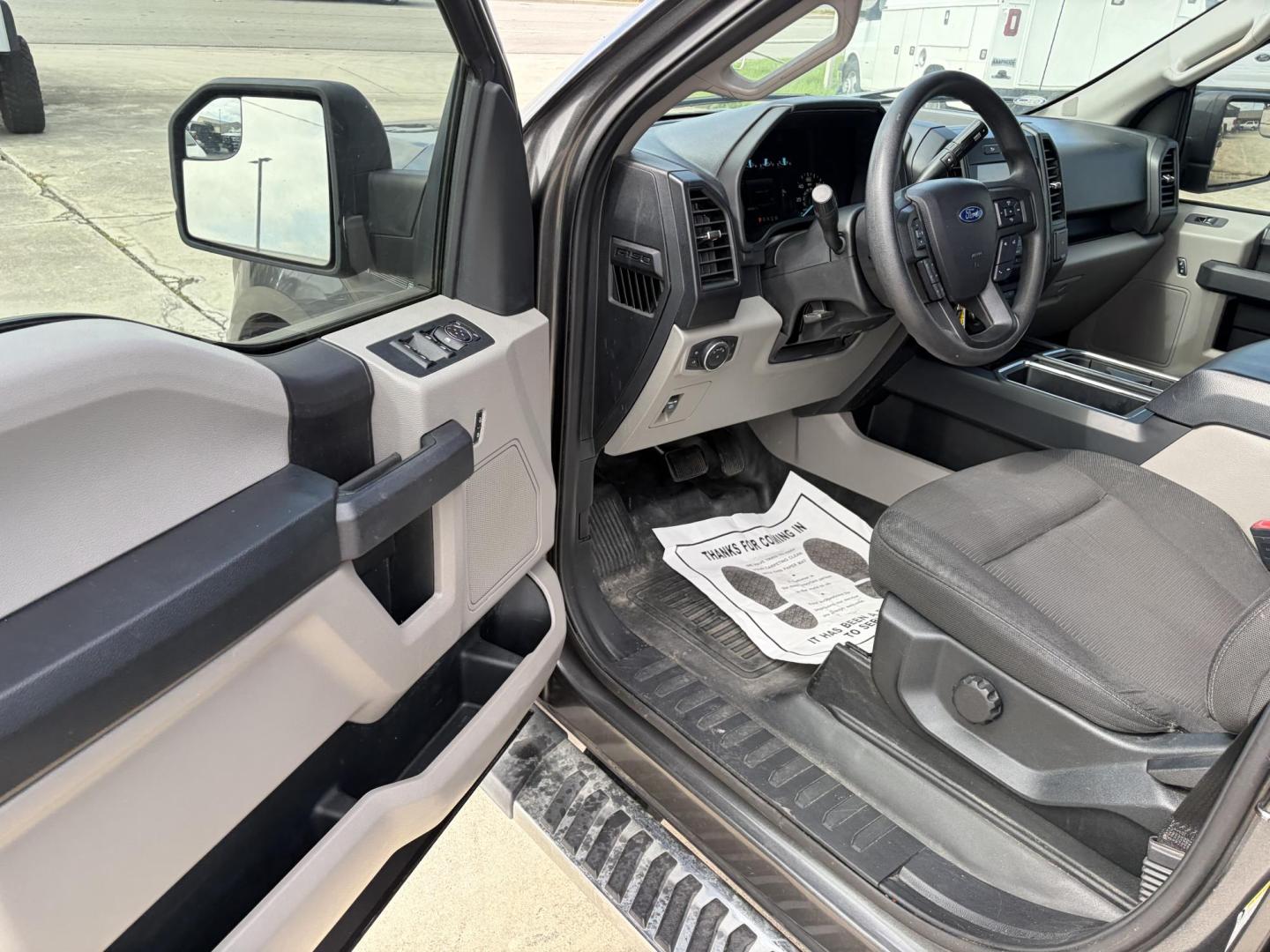 2020 Gray Ford F-150 STX SuperCrew 5.5-ft. 2WD (1FTEW1CP9LK) with an 2.7L V6 DOHC 24V engine, 6A transmission, located at 1687 Business 35 S, New Braunfels, TX, 78130, (830) 625-7159, 29.655487, -98.051491 - Photo#10