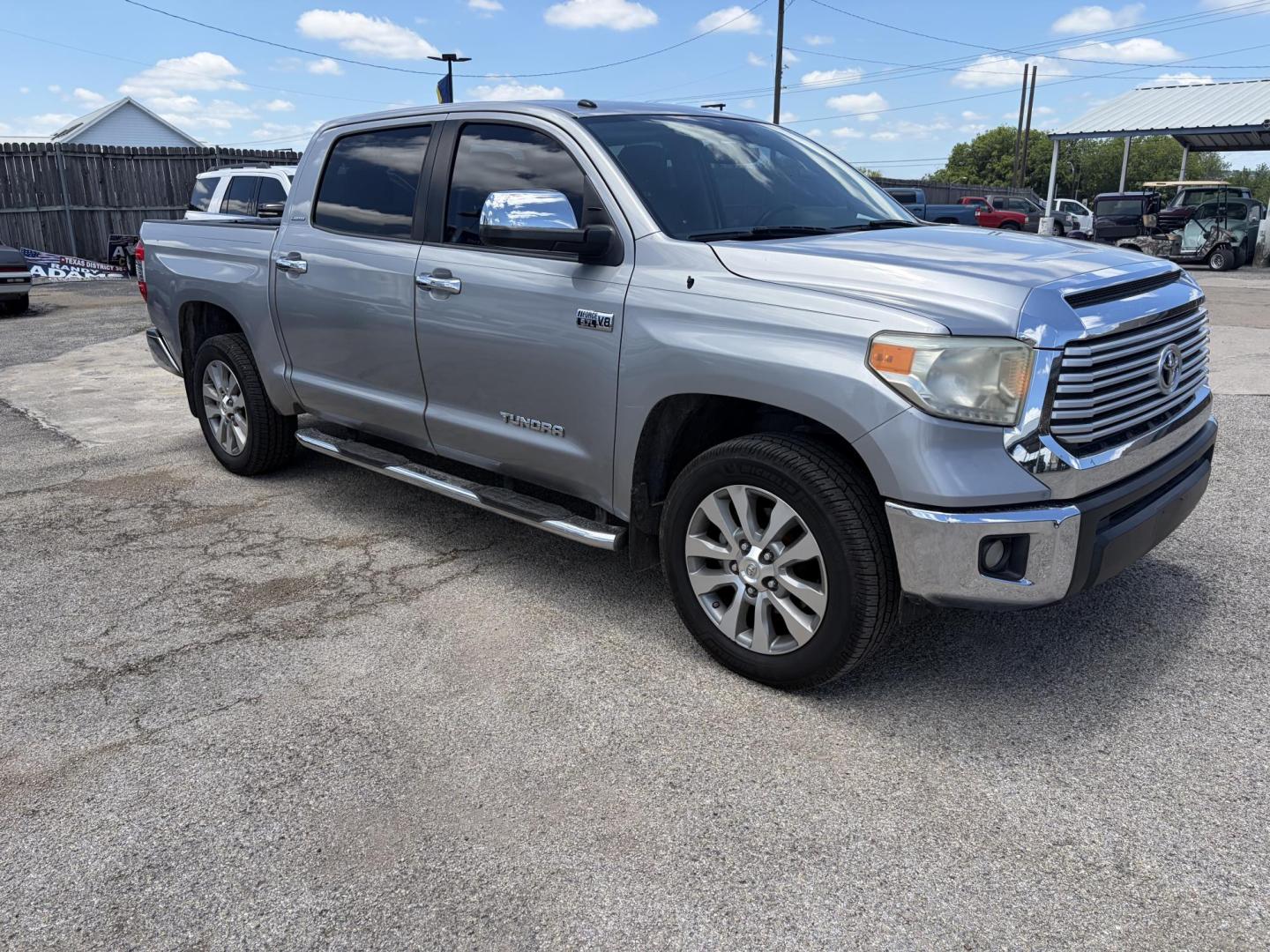 2014 Silver Toyota Tundra Limited 5.7L FFV CrewMax 4WD (5TFHW5F1XEX) with an 5.7L V8 DOHC 32V FFV engine, 6-Speed Automatic transmission, located at 1687 Business 35 S, New Braunfels, TX, 78130, (830) 625-7159, 29.655487, -98.051491 - Photo#1