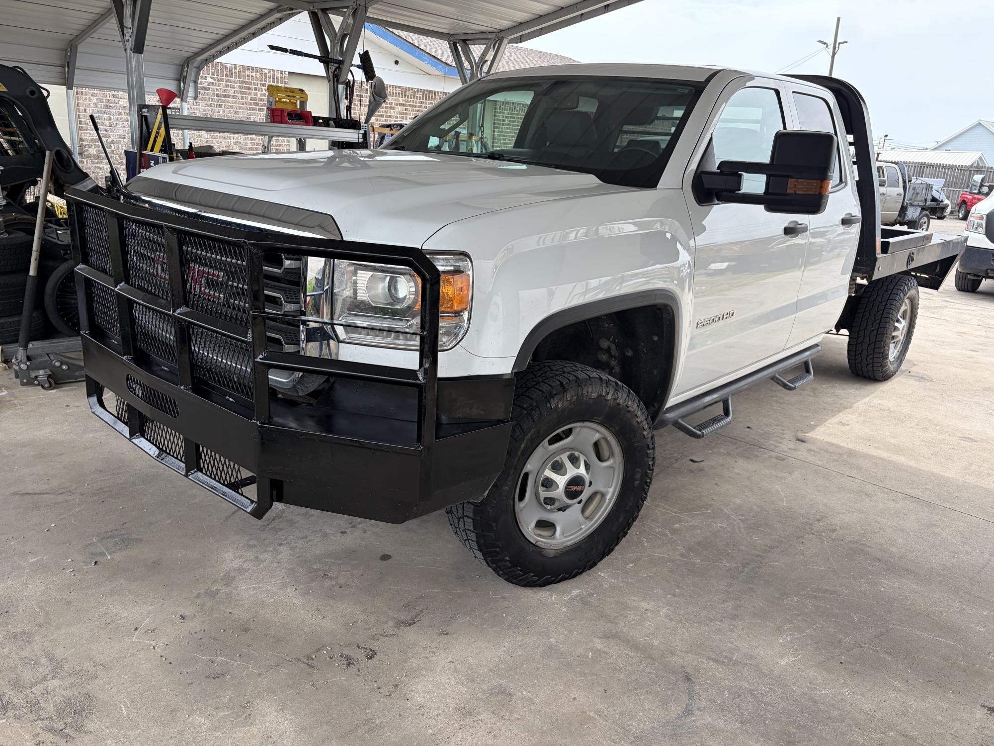 photo of 2019 GMC Sierra 2500HD Base Double Cab Long Box 2WD
