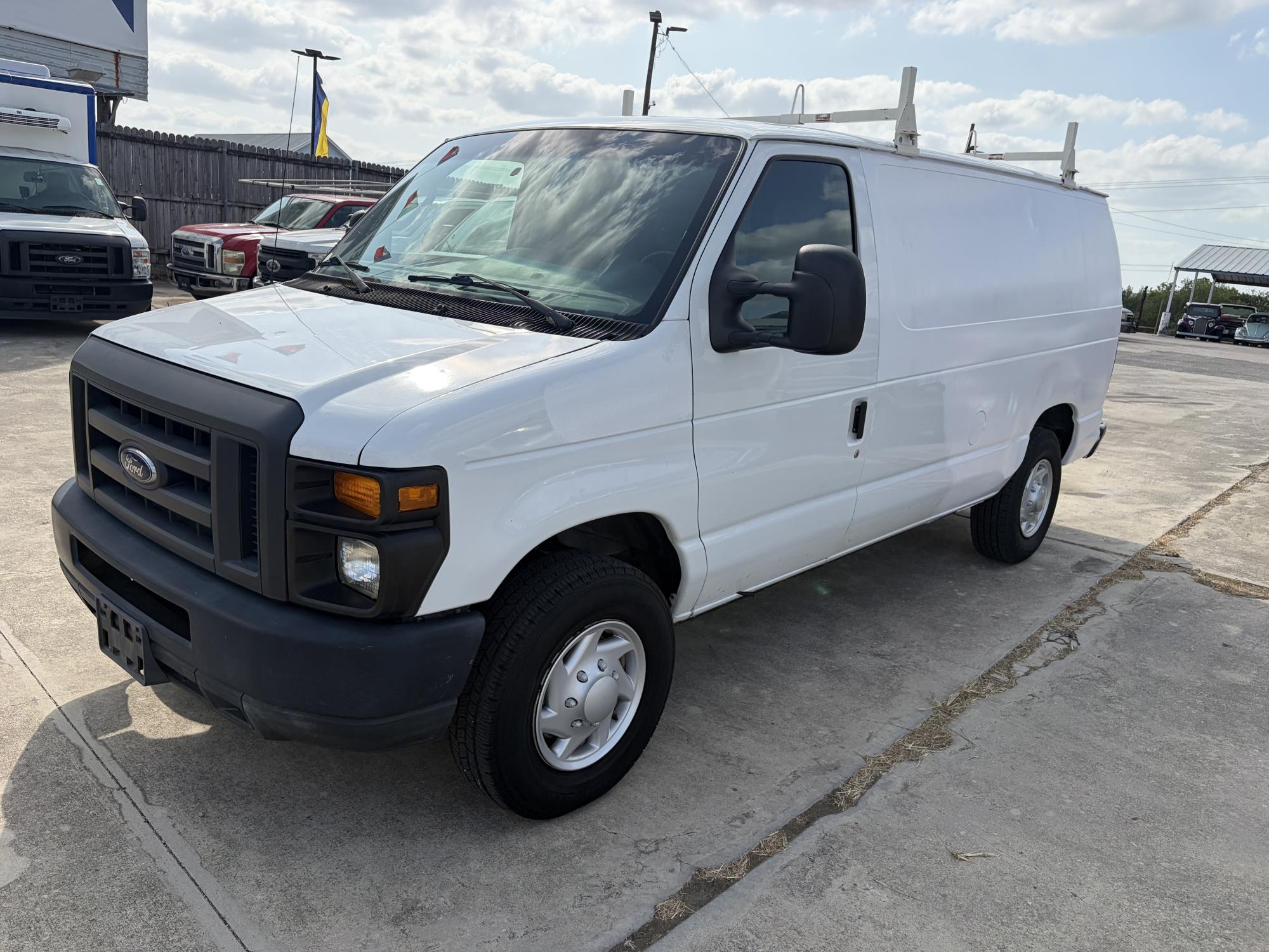 photo of 2013 Ford E-Series Van E-250