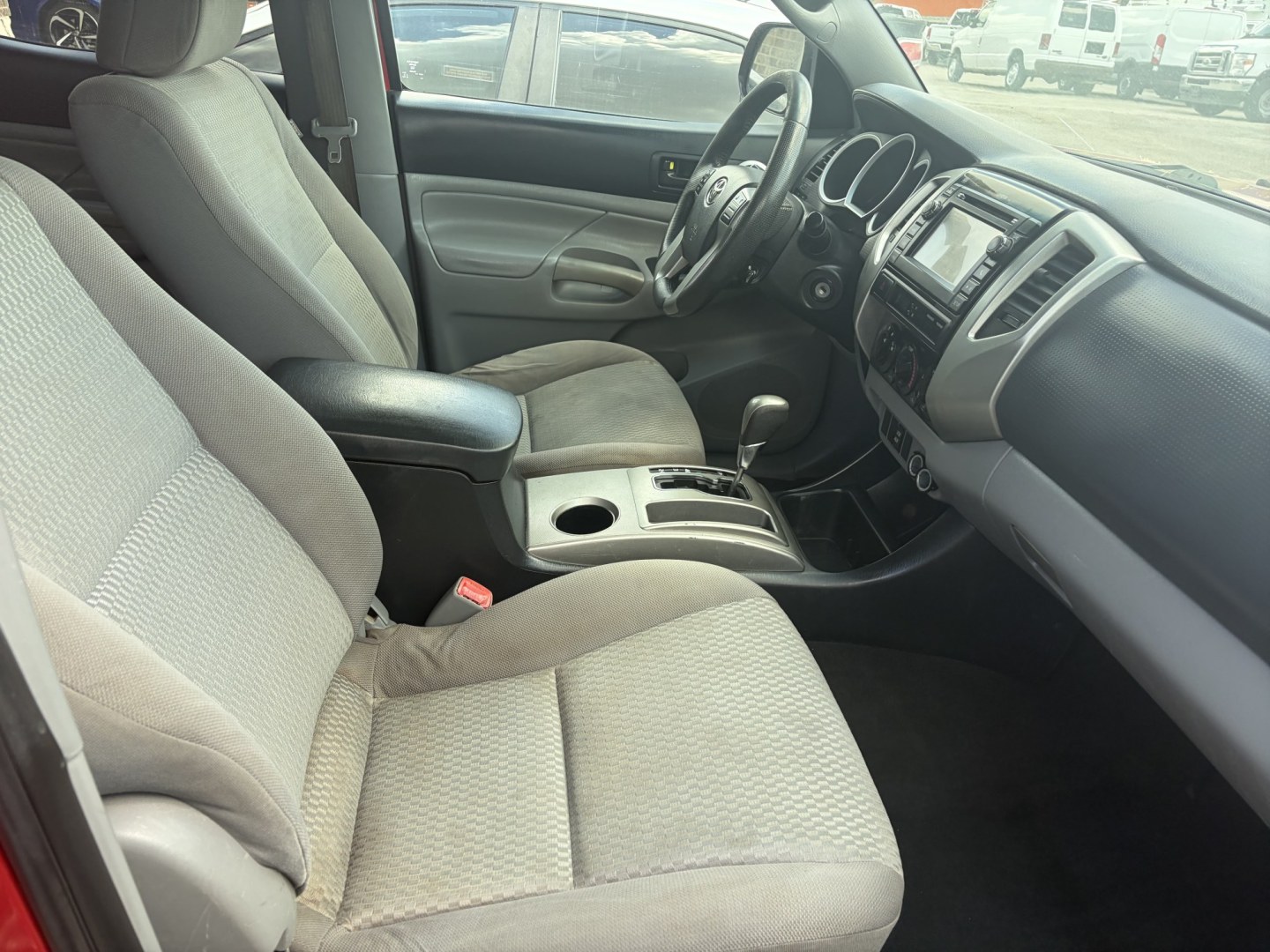 2013 Red Toyota Tacoma PreRunner Double Cab V6 Auto 2WD (3TMJU4GN5DM) with an 4.0L V6 DOHC 24V engine, 5-Speed Automatic transmission, located at 1687 Business 35 S, New Braunfels, TX, 78130, (830) 625-7159, 29.655487, -98.051491- Photo#3