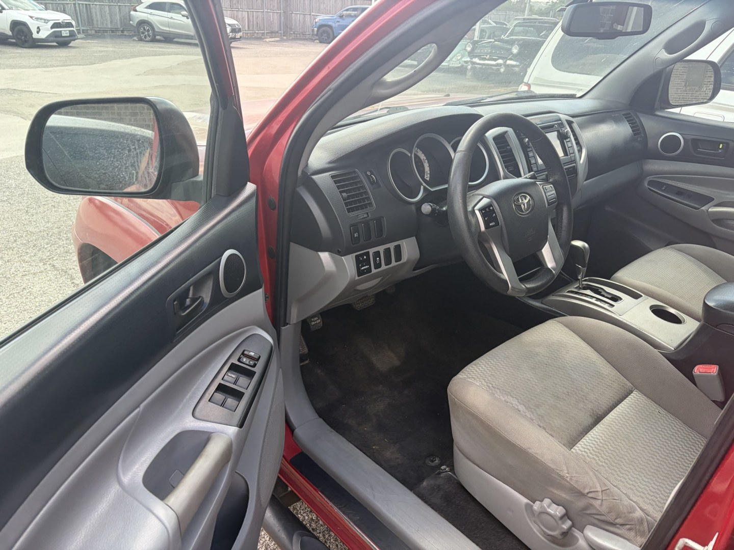 2013 Red Toyota Tacoma PreRunner Double Cab V6 Auto 2WD (3TMJU4GN5DM) with an 4.0L V6 DOHC 24V engine, 5-Speed Automatic transmission, located at 1687 Business 35 S, New Braunfels, TX, 78130, (830) 625-7159, 29.655487, -98.051491- Photo#10