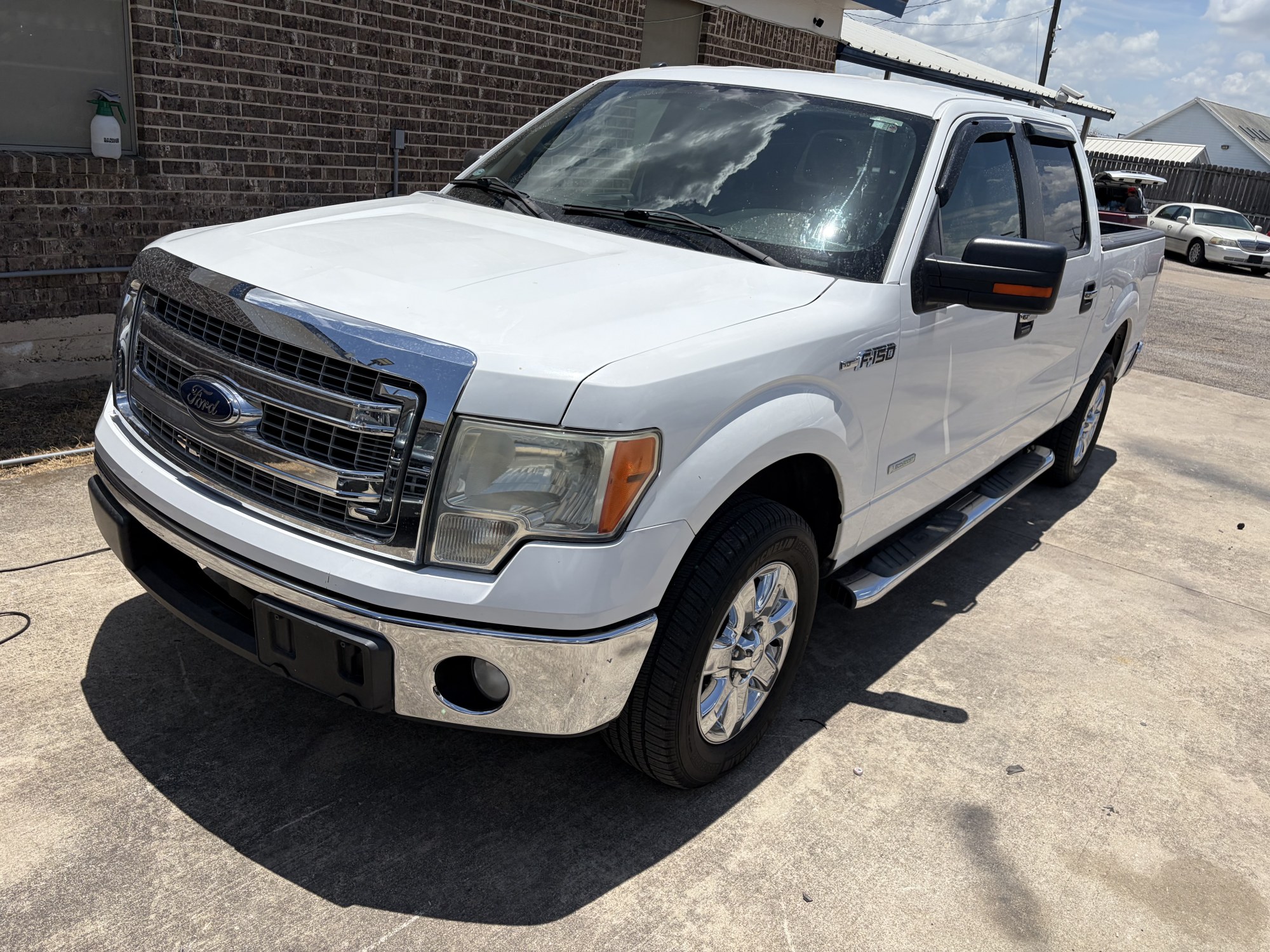photo of 2013 Ford F-150 XLTSuperCrew 5.5-ft. Bed 2WD