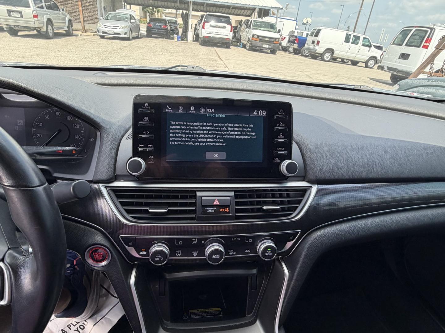 2022 Gray Honda Accord Sport 2.0T (1HGCV2F32NA) with an 2.0L L4 DOHC 16V TURBO engine, 10A transmission, located at 1687 Business 35 S, New Braunfels, TX, 78130, (830) 625-7159, 29.655487, -98.051491- Photo#11