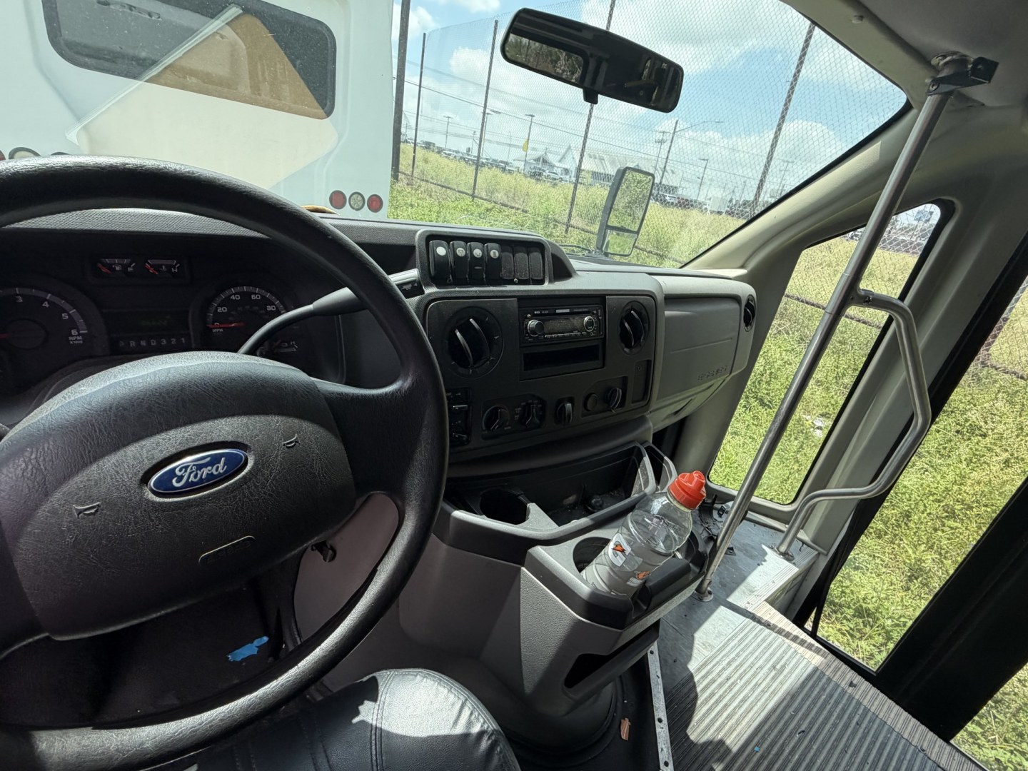 2016 Black Ford Econoline E350 (1FDEE3FL7GD) with an 5.4L V8 SOHC 16V engine, located at 1687 Business 35 S, New Braunfels, TX, 78130, (830) 625-7159, 29.655487, -98.051491- Photo#4