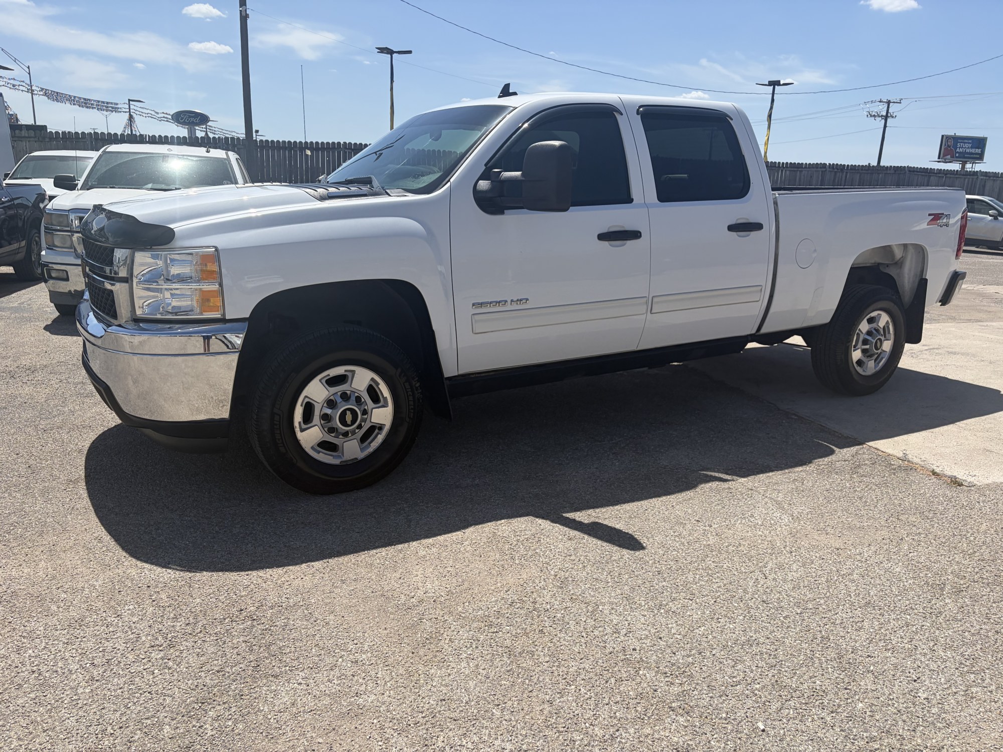 photo of 2013 Chevrolet Silverado 2500HD LT Crew Cab 4WD