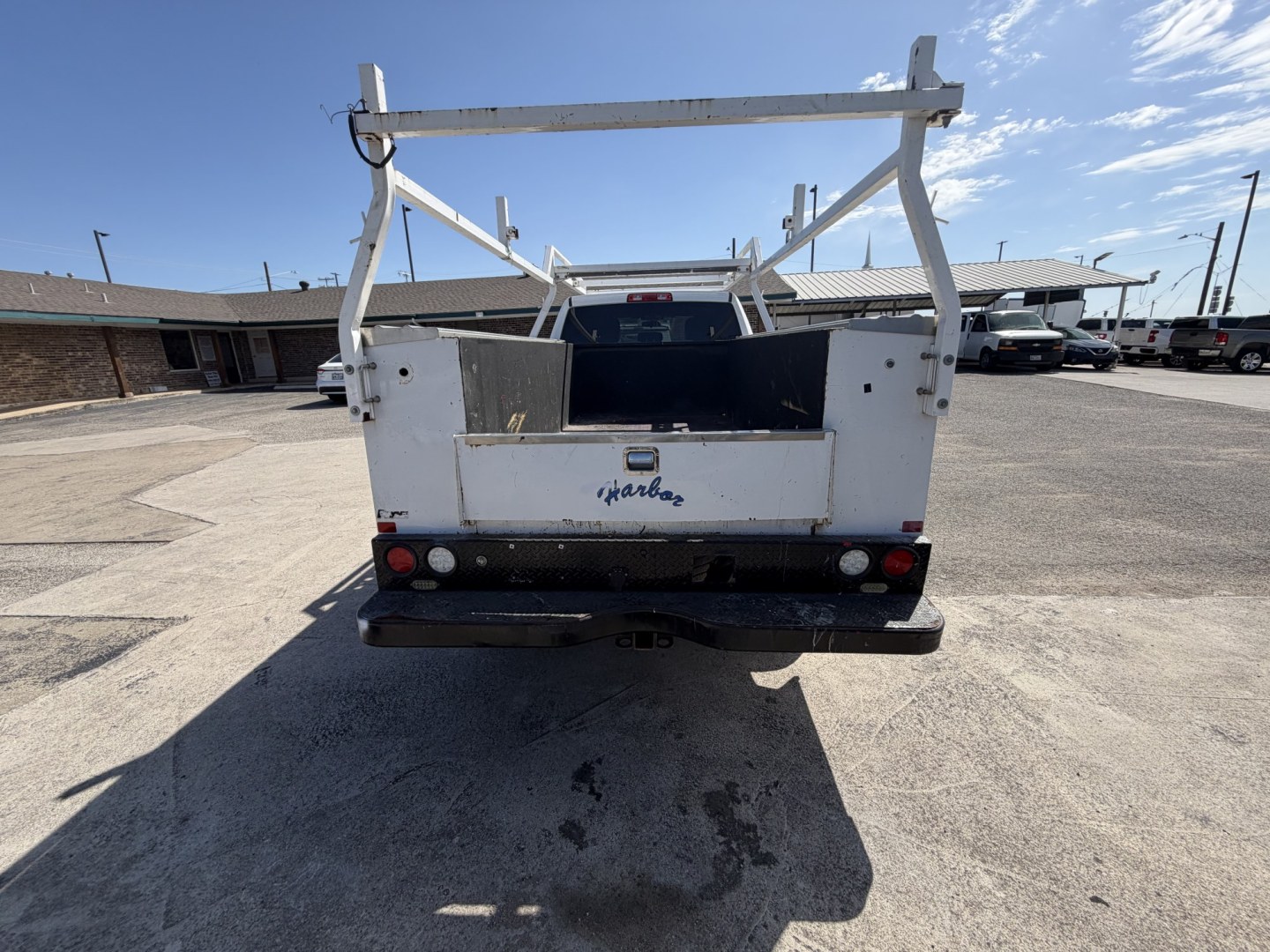 2022 White RAM 2500 ST Crew Cab LWB 2WD (3C7WR4HJ2NG) with an 6.7L L6 engine, 6A transmission, located at 1687 Business 35 S, New Braunfels, TX, 78130, (830) 625-7159, 29.655487, -98.051491- Photo#7