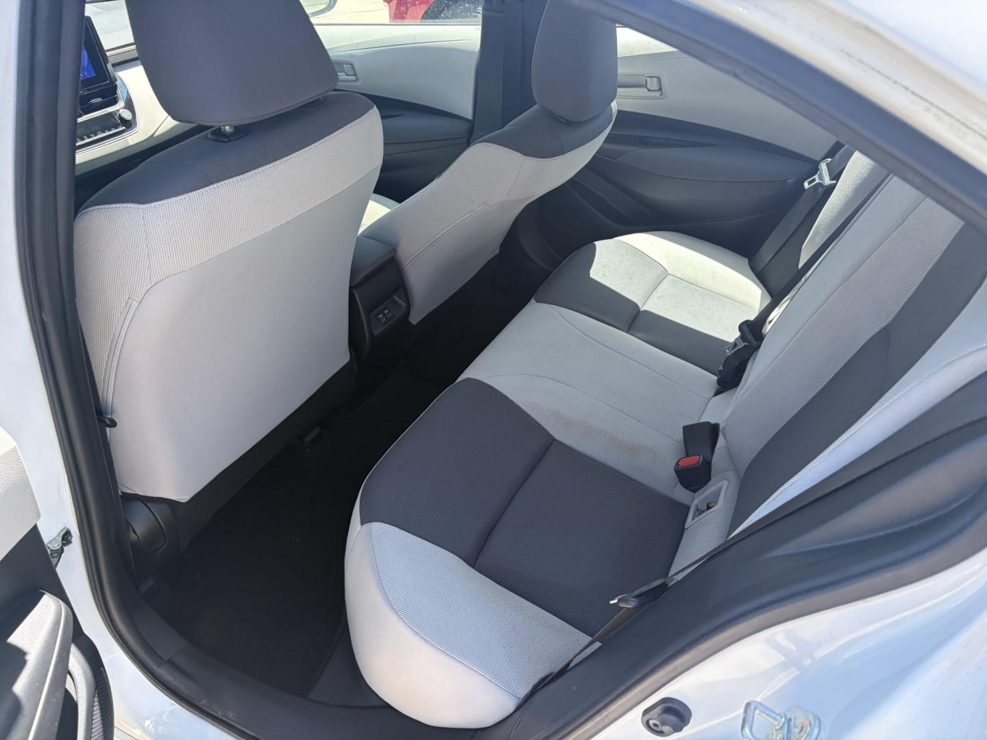 2023 White Toyota Corolla LE (5YFB4MDE6PP) with an 2.0L L4 DOHC 16V engine, CVT transmission, located at 1687 Business 35 S, New Braunfels, TX, 78130, (830) 625-7159, 29.655487, -98.051491- Photo#8