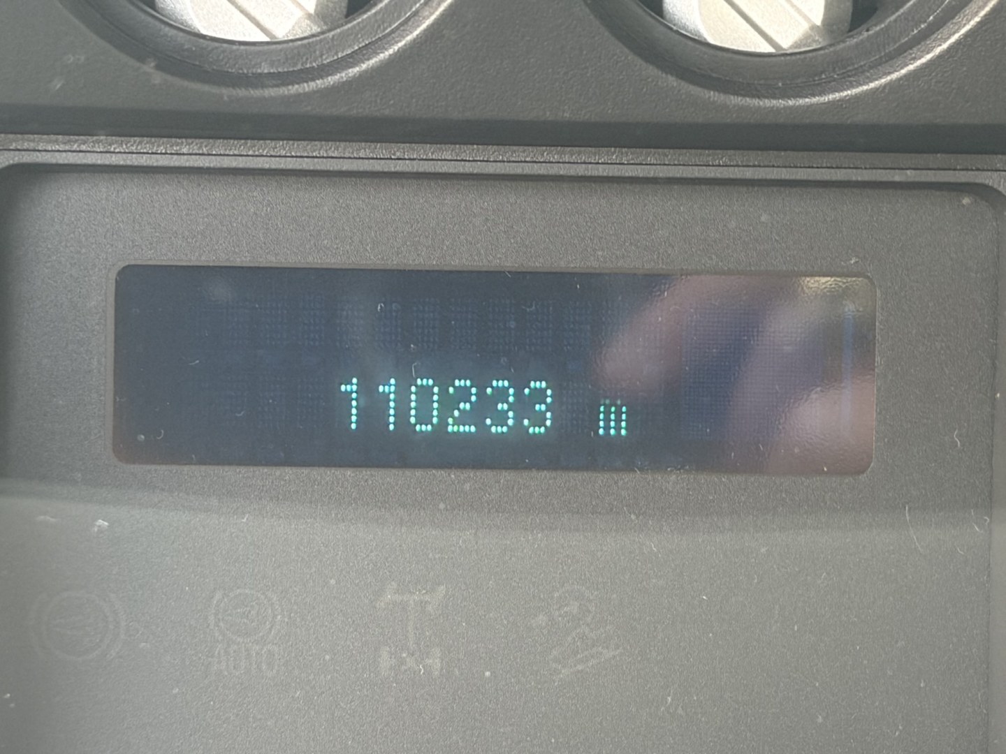 2013 White Ford F-350 SD XL 2WD (1FDRF3A65DE) with an 6.2L V8 OHV 16V engine, 6A transmission, located at 1687 Business 35 S, New Braunfels, TX, 78130, (830) 625-7159, 29.655487, -98.051491- Photo#10