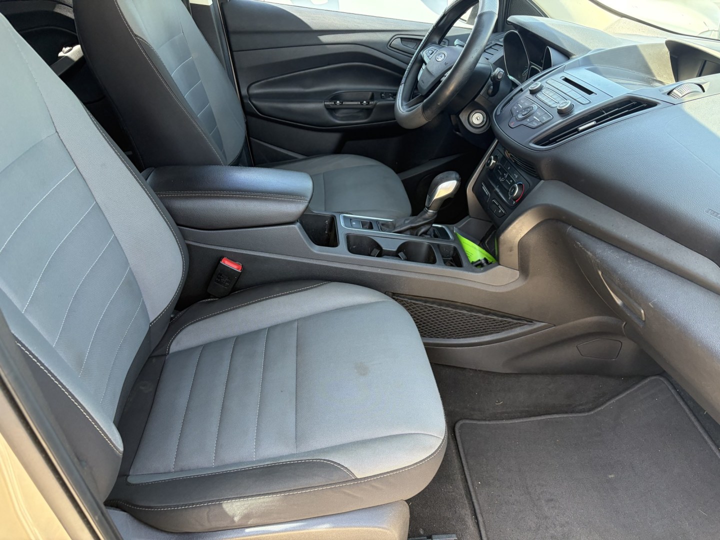 2018 Gold Ford Escape S FWD (1FMCU0F78JU) with an 2.5L L4 DOHC 16V engine, 6A transmission, located at 1687 Business 35 S, New Braunfels, TX, 78130, (830) 625-7159, 29.655487, -98.051491- Photo#2