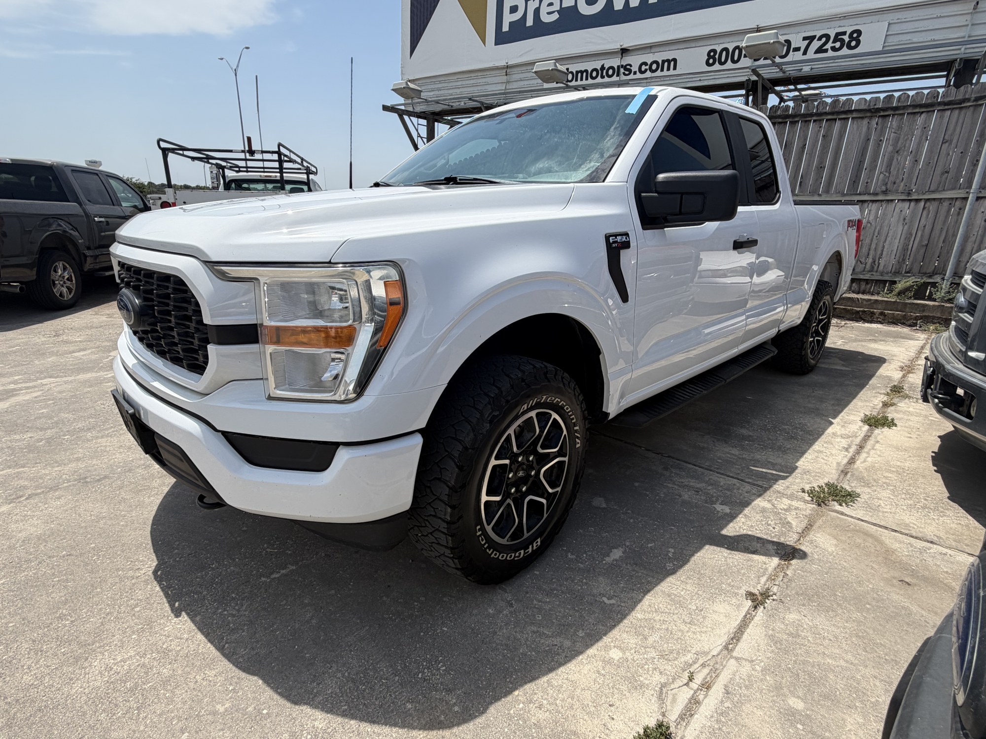 photo of 2022 Ford F-150 STX SuperCab 6.5-ft. 4WD