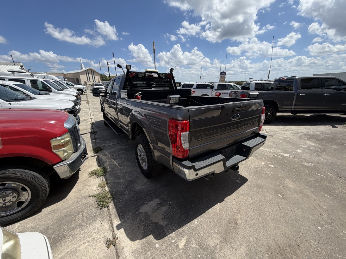 2022 Gray Ford F-350 SD STX Crew Cab Long Bed 4WD (1FT7W3BN1NE) with an 7.3L V8 OHV 16V engine, 6A transmission, located at 1687 Business 35 S, New Braunfels, TX, 78130, (830) 625-7159, 29.655487, -98.051491- Photo#7