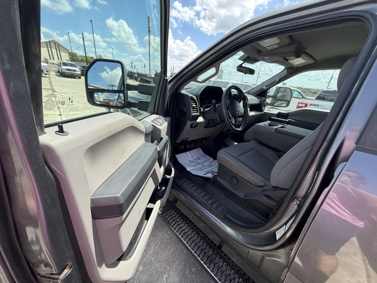 2022 Gray Ford F-350 SD STX Crew Cab Long Bed 4WD (1FT7W3BN1NE) with an 7.3L V8 OHV 16V engine, 6A transmission, located at 1687 Business 35 S, New Braunfels, TX, 78130, (830) 625-7159, 29.655487, -98.051491- Photo#9