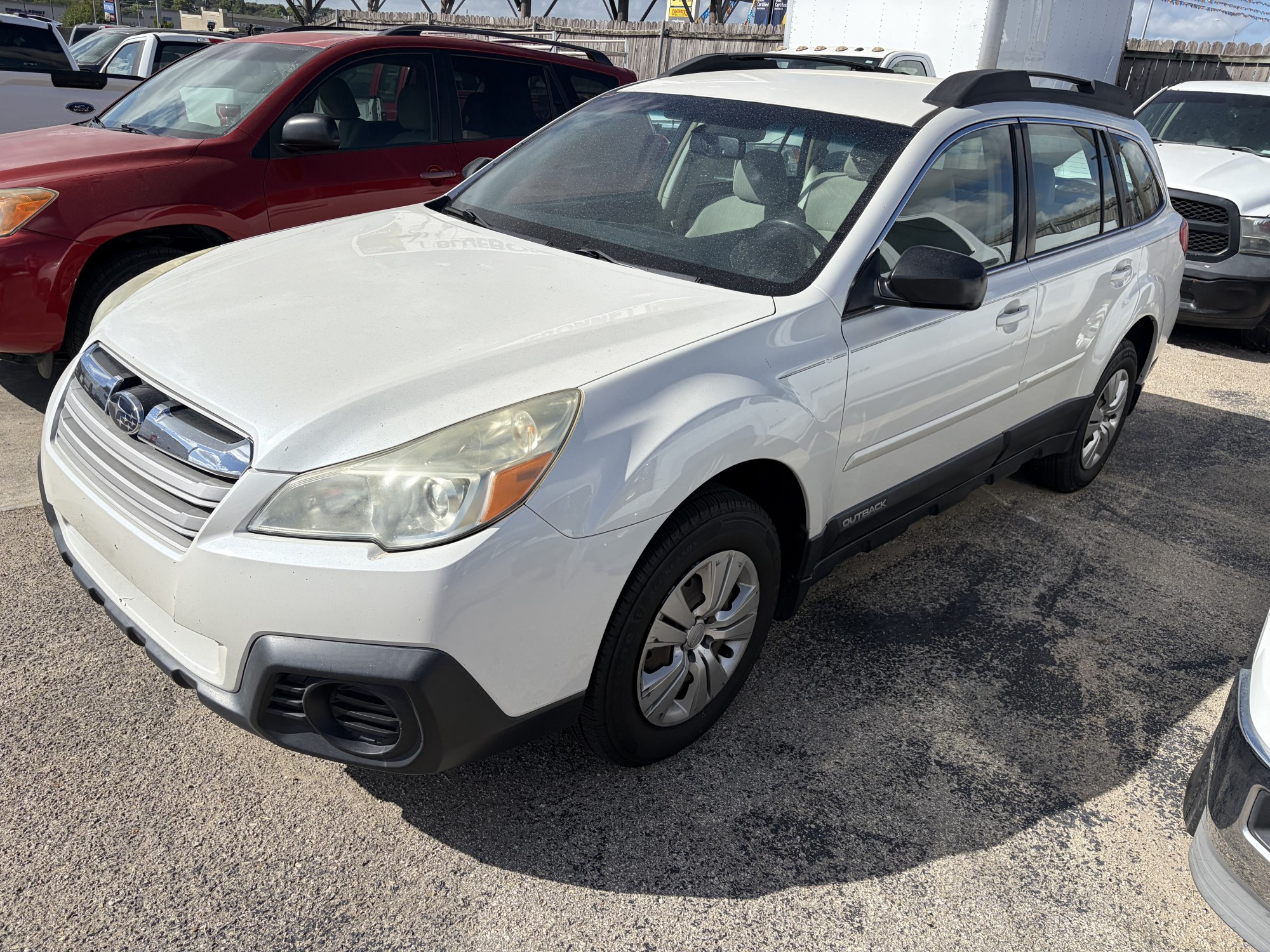 photo of 2014 Subaru Outback 2.5i