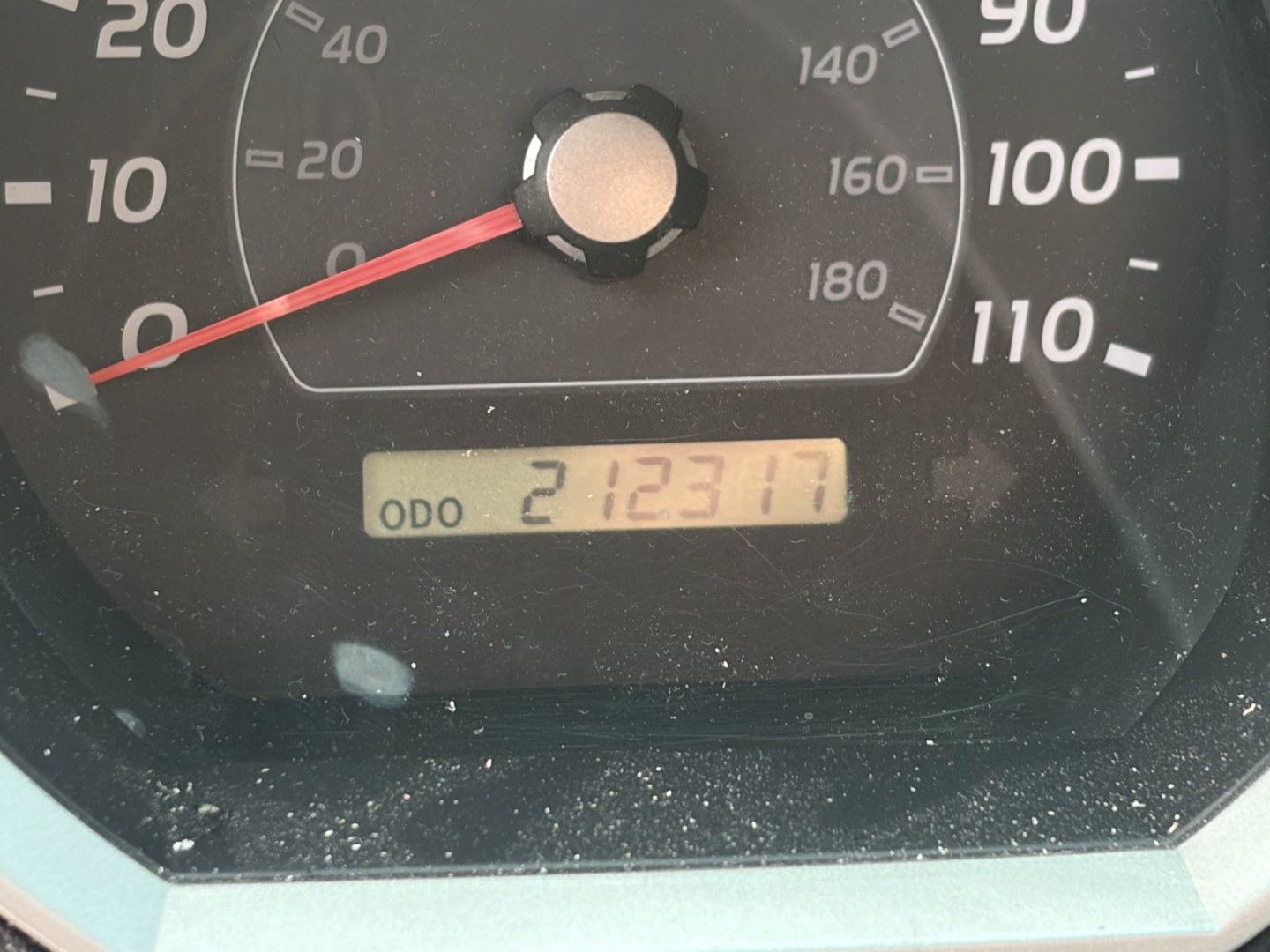 2008 Silver Toyota 4Runner Sport Edition 4WD (JTEBU14R08K) with an 4.0L V6 DOHC 24V engine, 5A OD transmission, located at 1687 Business 35 S, New Braunfels, TX, 78130, (830) 625-7159, 29.655487, -98.051491- Photo#11