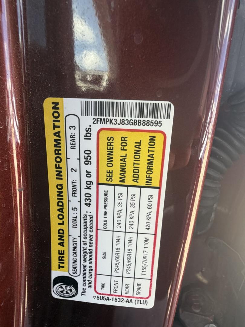 2016 Red Ford Edge SEL FWD (2FMPK3J83GB) with an 3.5L V6 DOHC 24V engine, 6A transmission, located at 1687 Business 35 S, New Braunfels, TX, 78130, (830) 625-7159, 29.655487, -98.051491- Photo#12