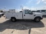 2009 White Ford F-350 SD XL 2WD (1FDSF34519E) with an 5.4L V8 SOHC 24V engine, located at 1687 Business 35 S, New Braunfels, TX, 78130, (830) 625-7159, 29.655487, -98.051491- Photo#2