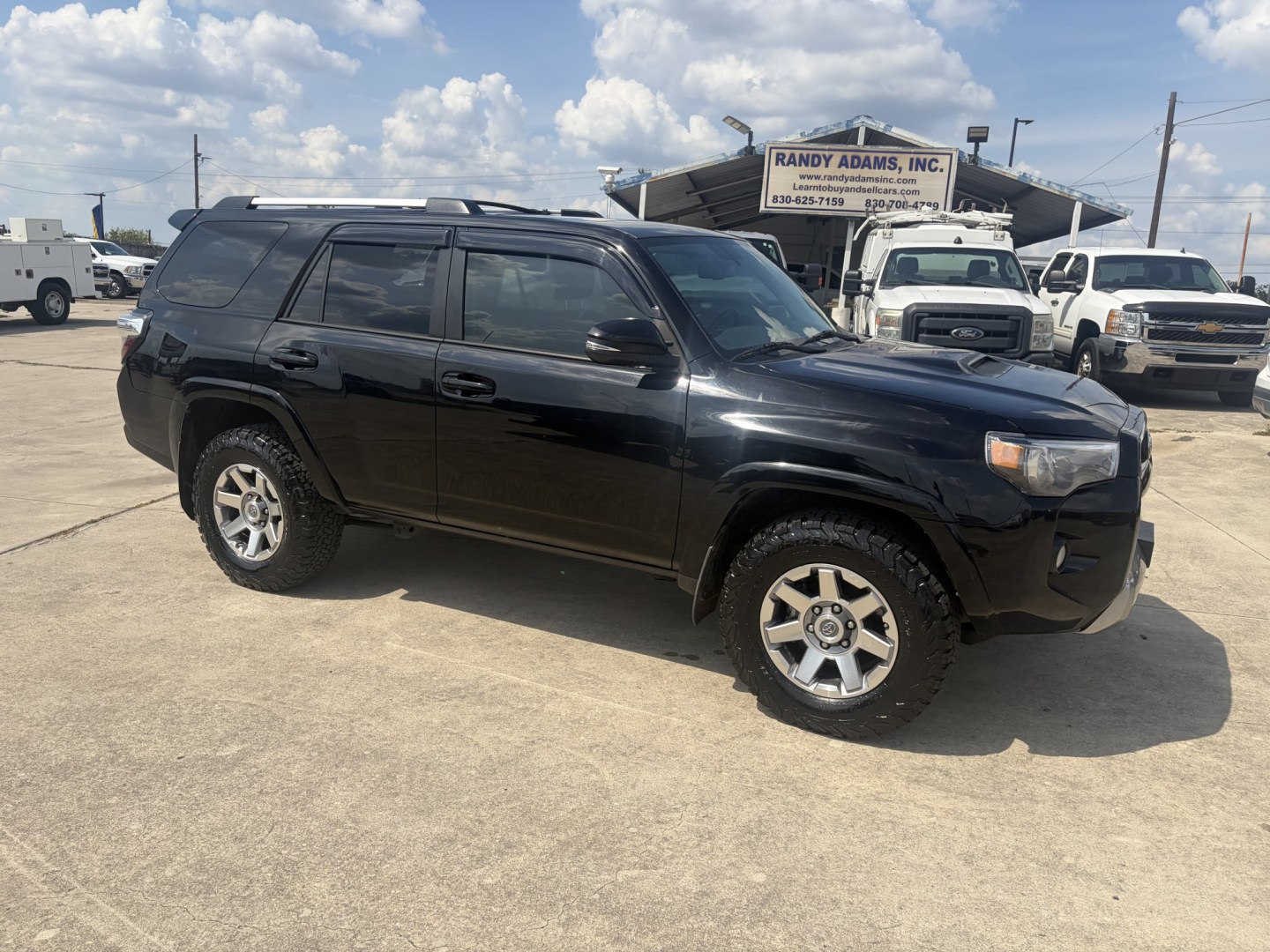 2016 Black Toyota 4Runner TRAIL EDITION SR5 4WD (JTEBU5JRXG5) with an 4.0L V6 DOHC 24V engine, 5A transmission, located at 1687 Business 35 S, New Braunfels, TX, 78130, (830) 625-7159, 29.655487, -98.051491- Photo#1