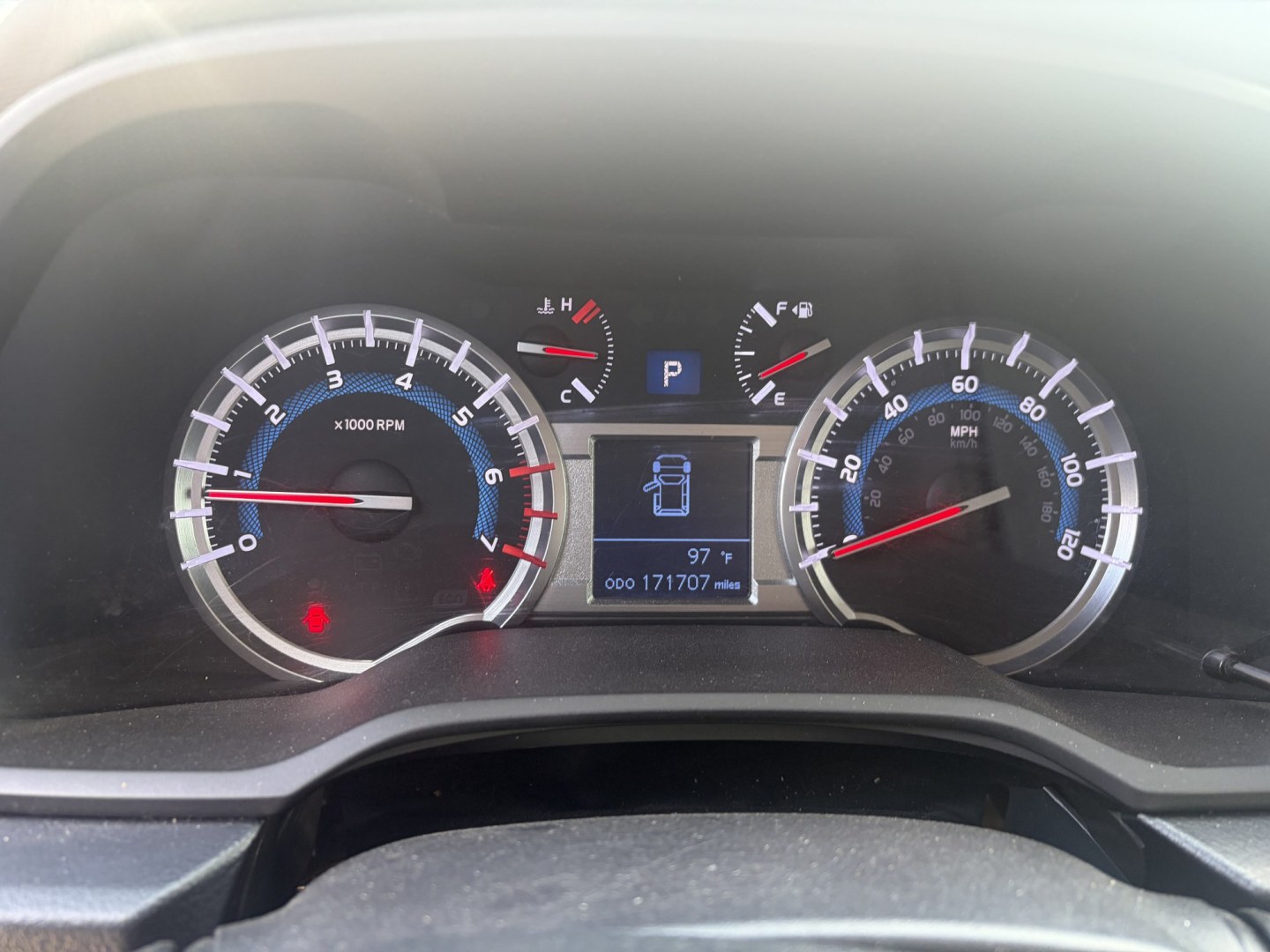 2016 Black Toyota 4Runner TRAIL EDITION SR5 4WD (JTEBU5JRXG5) with an 4.0L V6 DOHC 24V engine, 5A transmission, located at 1687 Business 35 S, New Braunfels, TX, 78130, (830) 625-7159, 29.655487, -98.051491- Photo#12