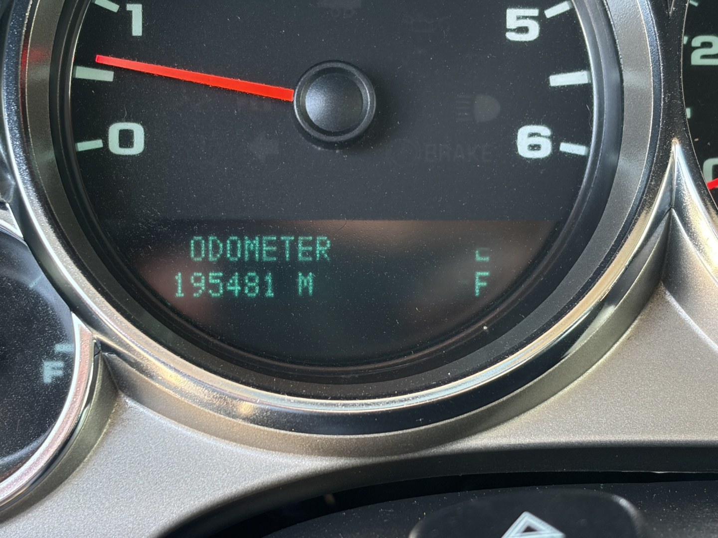 2013 Red Chevrolet Silverado 1500 LT Crew Cab 2WD (3GCPCSE0XDG) with an 5.3L V8 OHV 16V FFV engine, 6-Speed Automatic transmission, located at 1687 Business 35 S, New Braunfels, TX, 78130, (830) 625-7159, 29.655487, -98.051491- Photo#13
