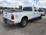 2014 White Ford F-250 SD XLT Crew Cab 4WD (1FT7W2BT8EE) with an 6.7L V8 OHV 16V DIESEL engine, 6-Speed Automatic transmission, located at 1687 Business 35 S, New Braunfels, TX, 78130, (830) 625-7159, 29.655487, -98.051491- Photo#5