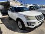 2017 White Ford Explorer XLT FWD (1FM5K7DH5HG) with an 2.3L L4 DOHC 16V engine, 6A transmission, located at 1687 Business 35 S, New Braunfels, TX, 78130, (830) 625-7159, 29.655487, -98.051491- Photo#1