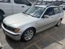 2004 White BMW 3-Series Sport Wagon 325i (WBAEN33474P) with an 2.5L L6 DOHC 24V engine, located at 1687 Business 35 S, New Braunfels, TX, 78130, (830) 625-7159, 29.655487, -98.051491- Photo#0