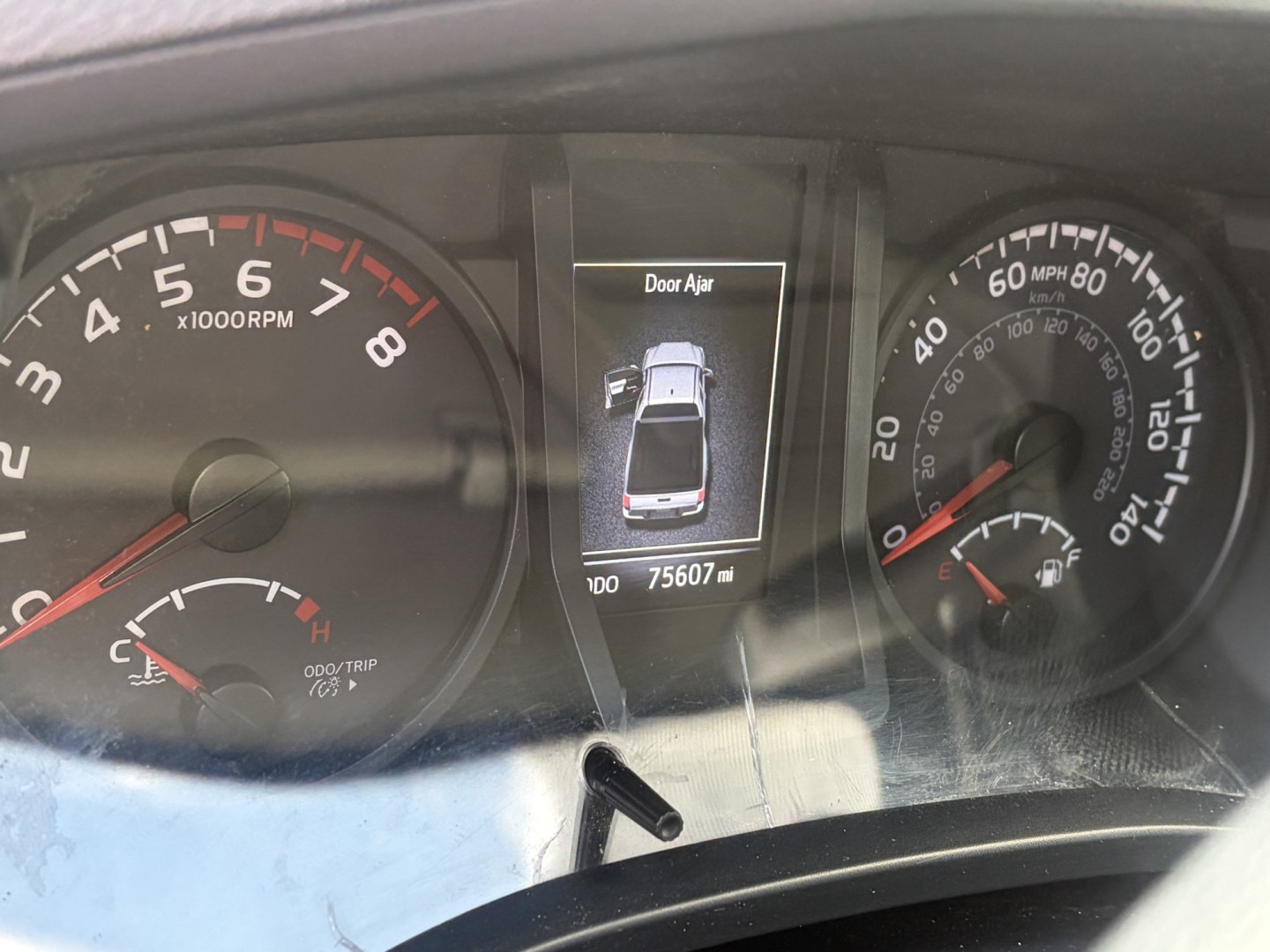 2023 White Toyota Tacoma SR5 Access Cab I4 6AT 2WD (3TYRX5GN4PT) with an 2.7L L4 DOHC 16V engine, 6A transmission, located at 1687 Business 35 S, New Braunfels, TX, 78130, (830) 625-7159, 29.655487, -98.051491- Photo#11