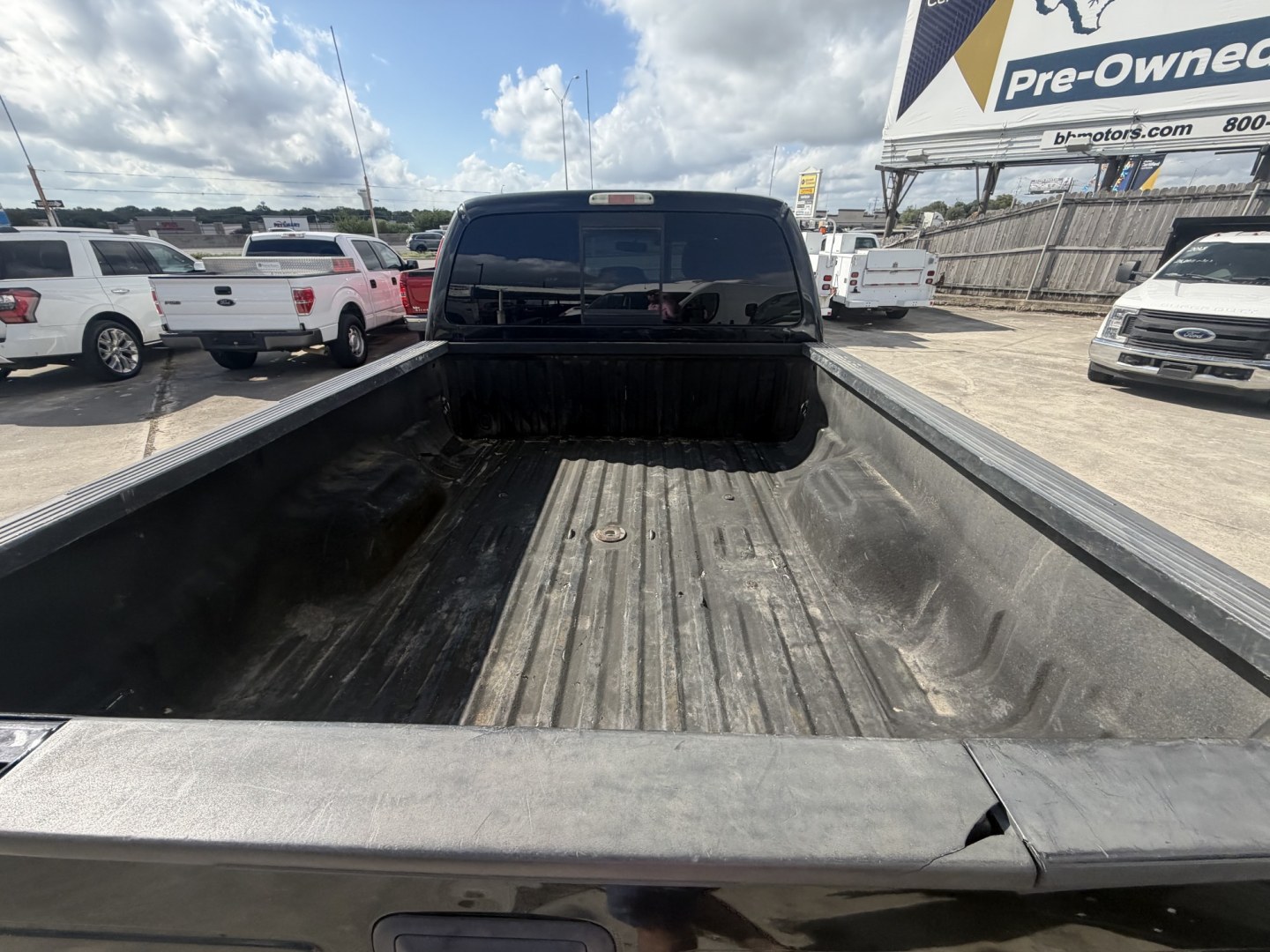 2015 Black Ford F-250 SD Lariat Crew Cab 4WD (1FT7W2BT9FE) with an 6.7L V8 OHV 16V DIESEL engine, 6-Speed Automatic transmission, located at 1687 Business 35 S, New Braunfels, TX, 78130, (830) 625-7159, 29.655487, -98.051491- Photo#7
