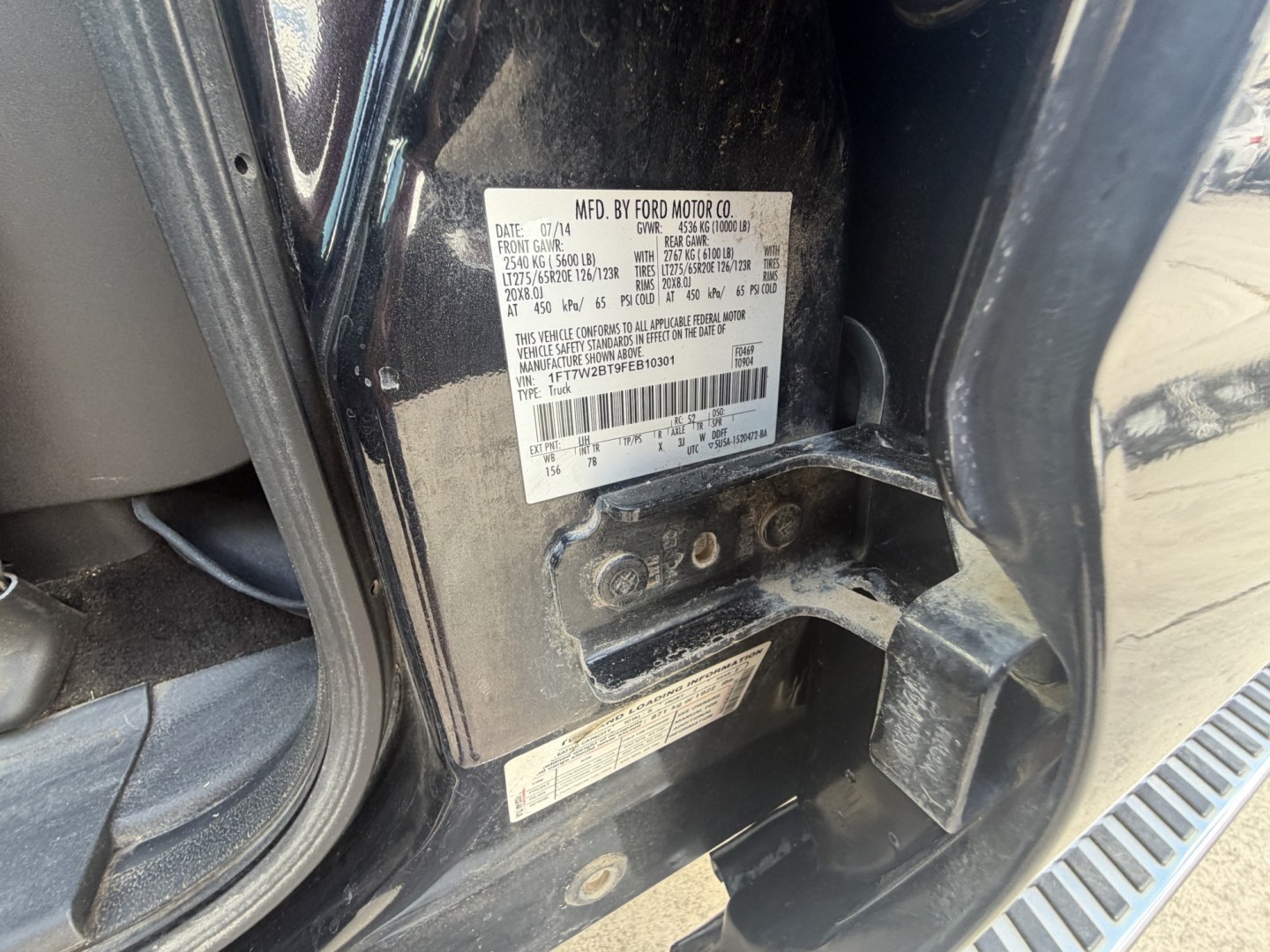 2015 Black Ford F-250 SD Lariat Crew Cab 4WD (1FT7W2BT9FE) with an 6.7L V8 OHV 16V DIESEL engine, 6-Speed Automatic transmission, located at 1687 Business 35 S, New Braunfels, TX, 78130, (830) 625-7159, 29.655487, -98.051491- Photo#14
