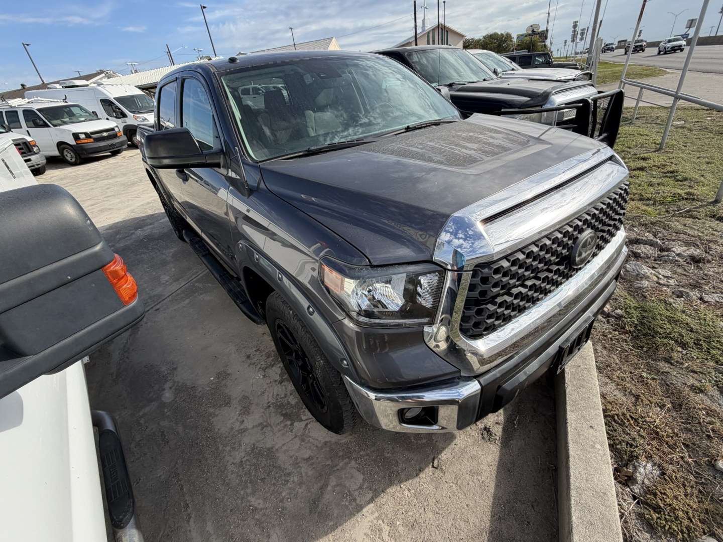 2018 Grey Toyota Tundra SR5 4.6L V8 CrewMax 2WD (5TFEM5F19JX) with an 4.6L V8 DOHC 32V engine, 6A transmission, located at 1687 Business 35 S, New Braunfels, TX, 78130, (830) 625-7159, 29.655487, -98.051491- Photo#1