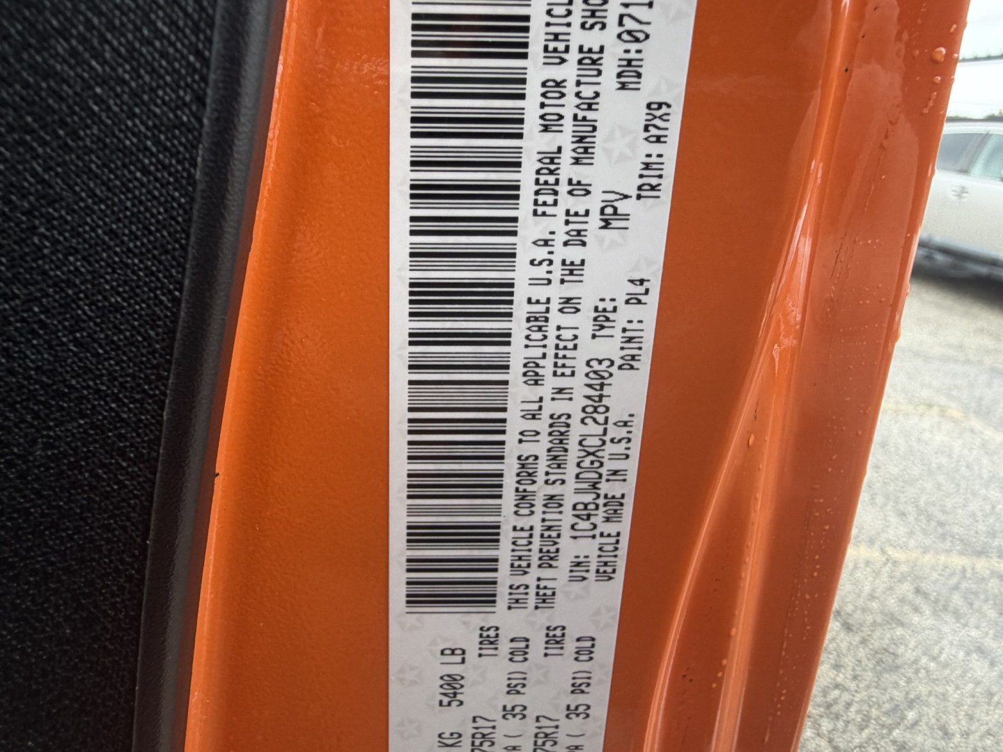 2012 Orange Jeep Wrangler Unlimited Sport 4WD (1C4BJWDGXCL) with an 3.6L V6 DOHC 24V FFV engine, located at 1687 Business 35 S, New Braunfels, TX, 78130, (830) 625-7159, 29.655487, -98.051491- Photo#16