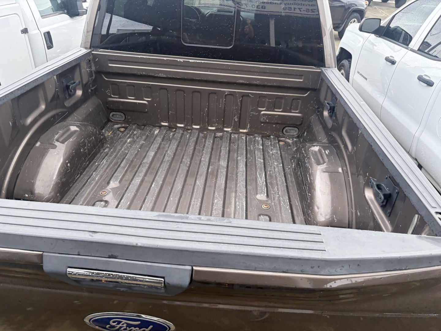2015 Ford F-150 XLT SuperCrew 5.5-ft. Bed 2WD (1FTEW1CP9FK) with an 2.7L V6 DOHC 24V engine, 6A transmission, located at 1687 Business 35 S, New Braunfels, TX, 78130, (830) 625-7159, 29.655487, -98.051491- Photo#7