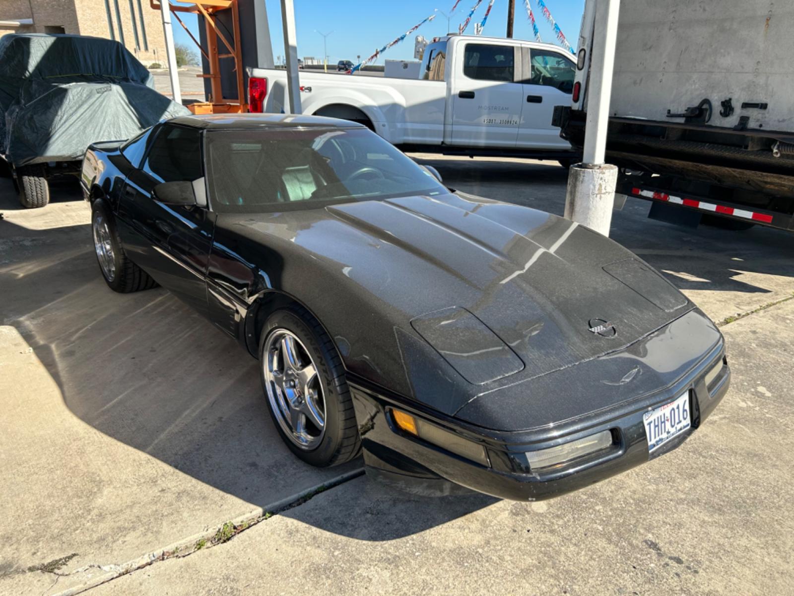 1993 Black Chevrolet Corvette Coupe (1G1YY23P2P5) with an 5.7L V8 OHV 12V engine, located at 1687 Business 35 S, New Braunfels, TX, 78130, (830) 625-7159, 29.655487, -98.051491 - Photo #1