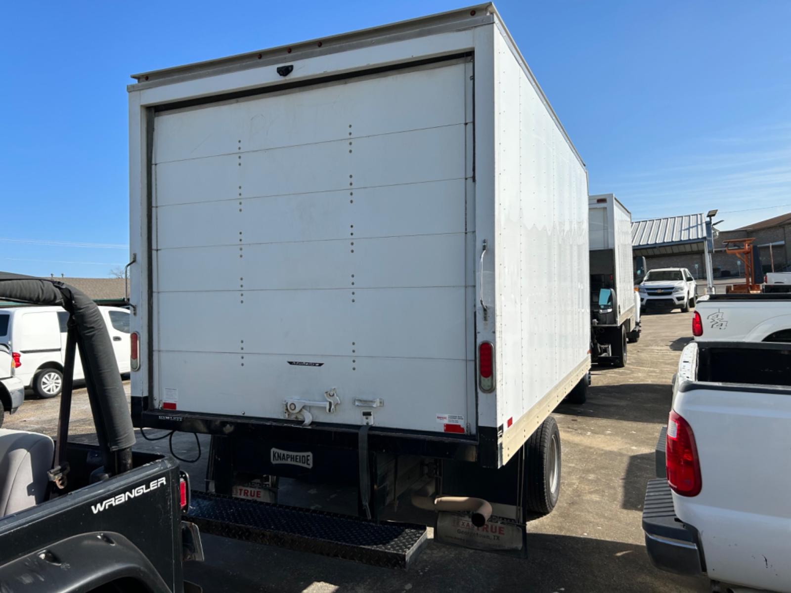 2017 White Chevrolet Express G3500 159" (1GB3GSCG8H1) with an 6.0L V8 OHV 16V FFV engine, 6A transmission, located at 1687 Business 35 S, New Braunfels, TX, 78130, (830) 625-7159, 29.655487, -98.051491 - Photo #3
