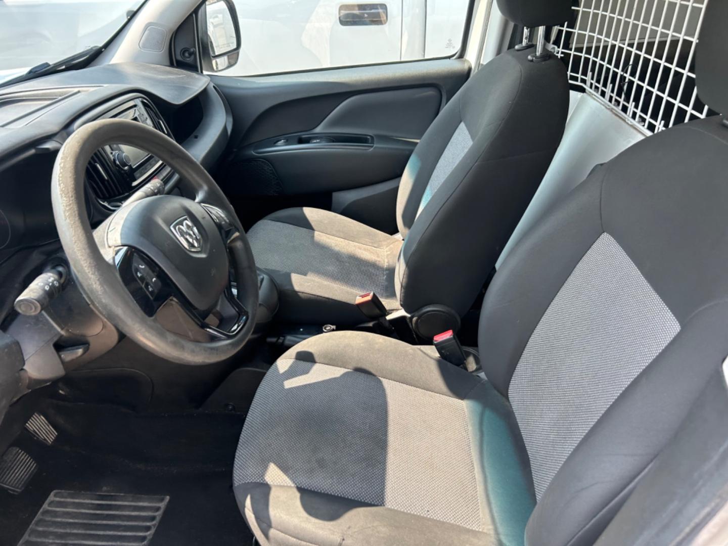 2020 White RAM ProMaster City Wagon (ZFBHRFAB3L6) with an 2.4L L4 engine, 9A transmission, located at 1687 Business 35 S, New Braunfels, TX, 78130, (830) 625-7159, 29.655487, -98.051491 - Photo#5