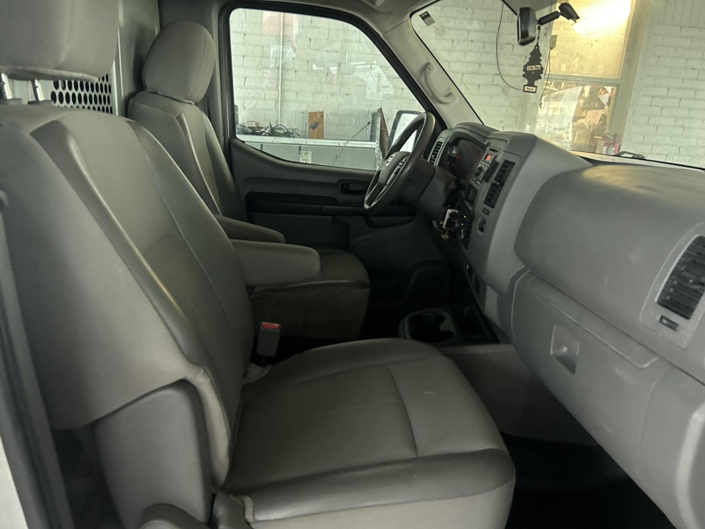 2017 White Nissan NV Cargo (1N6BF0KM1HN) with an 4.0L V6 F DOHC 24V engine, AUTOMATIC transmission, located at 1687 Business 35 S, New Braunfels, TX, 78130, (830) 625-7159, 29.655487, -98.051491 - Photo#5