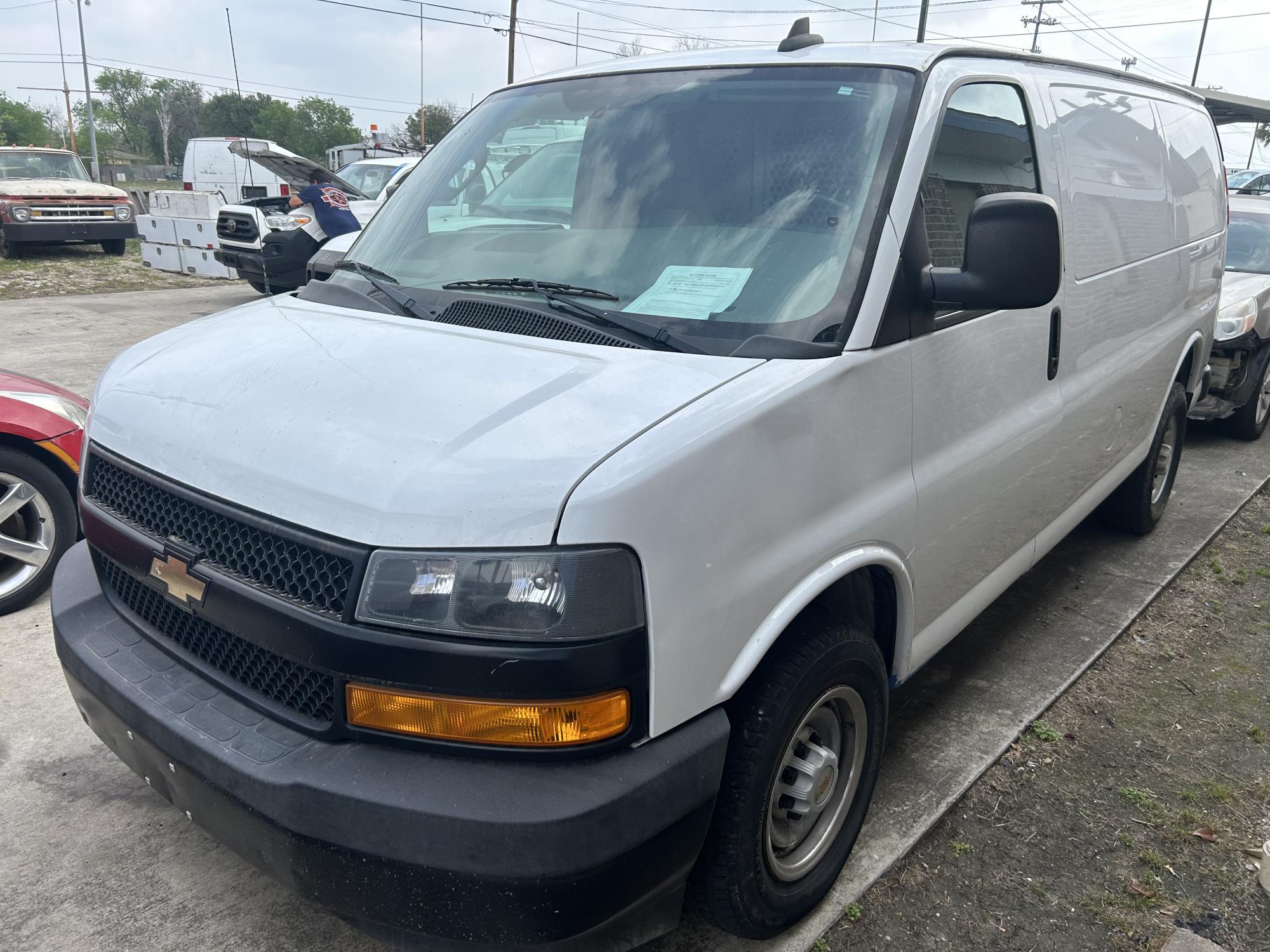 photo of 2018 Chevrolet Express 2500 Cargo