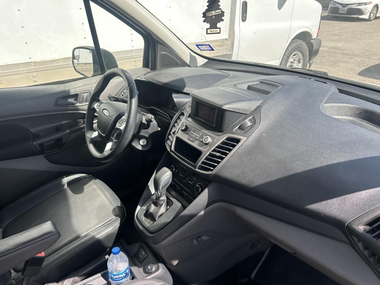 2020 White Ford Transit Connect Cargo Van XL LWB w/Rear 180 Degree Door (NM0LE7E29L1) with an 2.0L L4 DOHC 16V engine, 6A transmission, located at 1687 Business 35 S, New Braunfels, TX, 78130, (830) 625-7159, 29.655487, -98.051491 - Photo#8