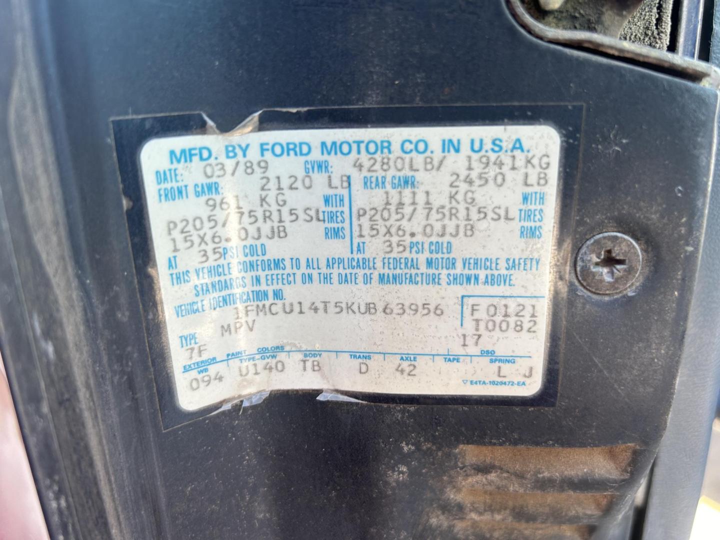 1989 Blue Ford Bronco II 4WD (1FMCU14T5KU) with an 2.9L V6 OHV 12V engine, Standard transmission, located at 1687 Business 35 S, New Braunfels, TX, 78130, (830) 625-7159, 29.655487, -98.051491 - Photo#12