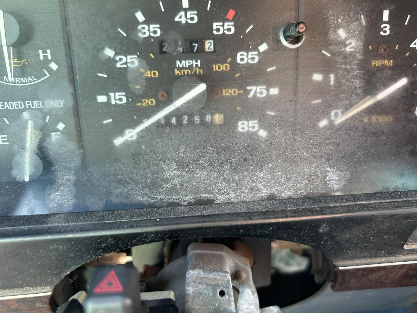 1989 Blue Ford Bronco II 4WD (1FMCU14T5KU) with an 2.9L V6 OHV 12V engine, Standard transmission, located at 1687 Business 35 S, New Braunfels, TX, 78130, (830) 625-7159, 29.655487, -98.051491 - Photo#11