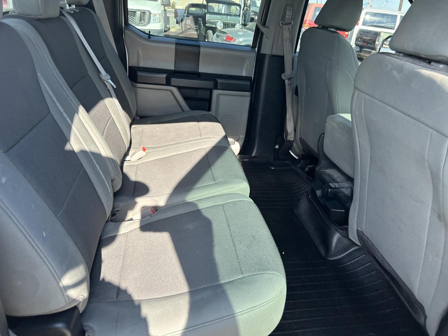 2018 Ford F-150 King-Ranch SuperCrew 5.5-ft. 2WD (1FTEW1EB7JK) with an 3.3L V6 DOHC 24V engine, 6A transmission, located at 1687 Business 35 S, New Braunfels, TX, 78130, (830) 625-7159, 29.655487, -98.051491 - Photo#7