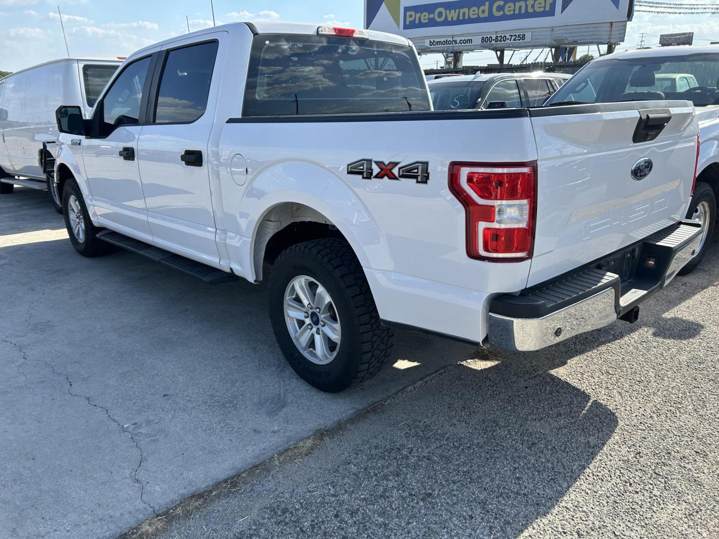 2018 Ford F-150 King-Ranch SuperCrew 5.5-ft. 2WD (1FTEW1EB7JK) with an 3.3L V6 DOHC 24V engine, 6A transmission, located at 1687 Business 35 S, New Braunfels, TX, 78130, (830) 625-7159, 29.655487, -98.051491 - Photo#1