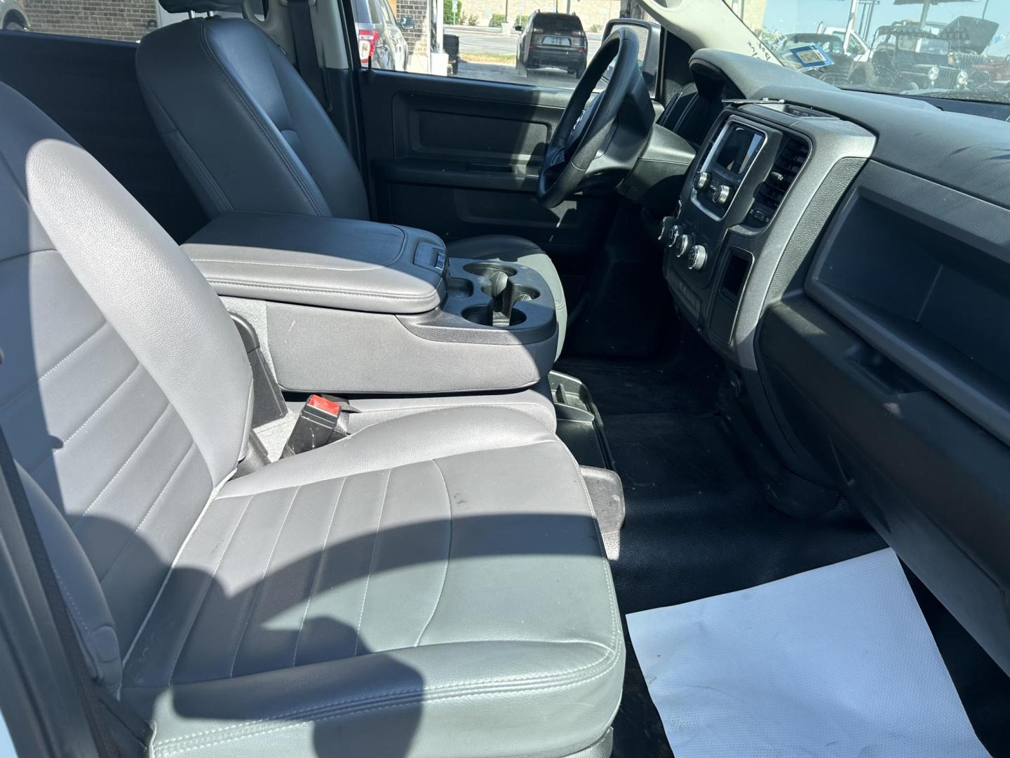 2020 White RAM 1500 Classic Tradesman Crew Cab SWB 2WD (3C6RR6KT1LG) with an 5.7L V8 OHV 16V engine, 8A transmission, located at 1687 Business 35 S, New Braunfels, TX, 78130, (830) 625-7159, 29.655487, -98.051491 - Photo#6