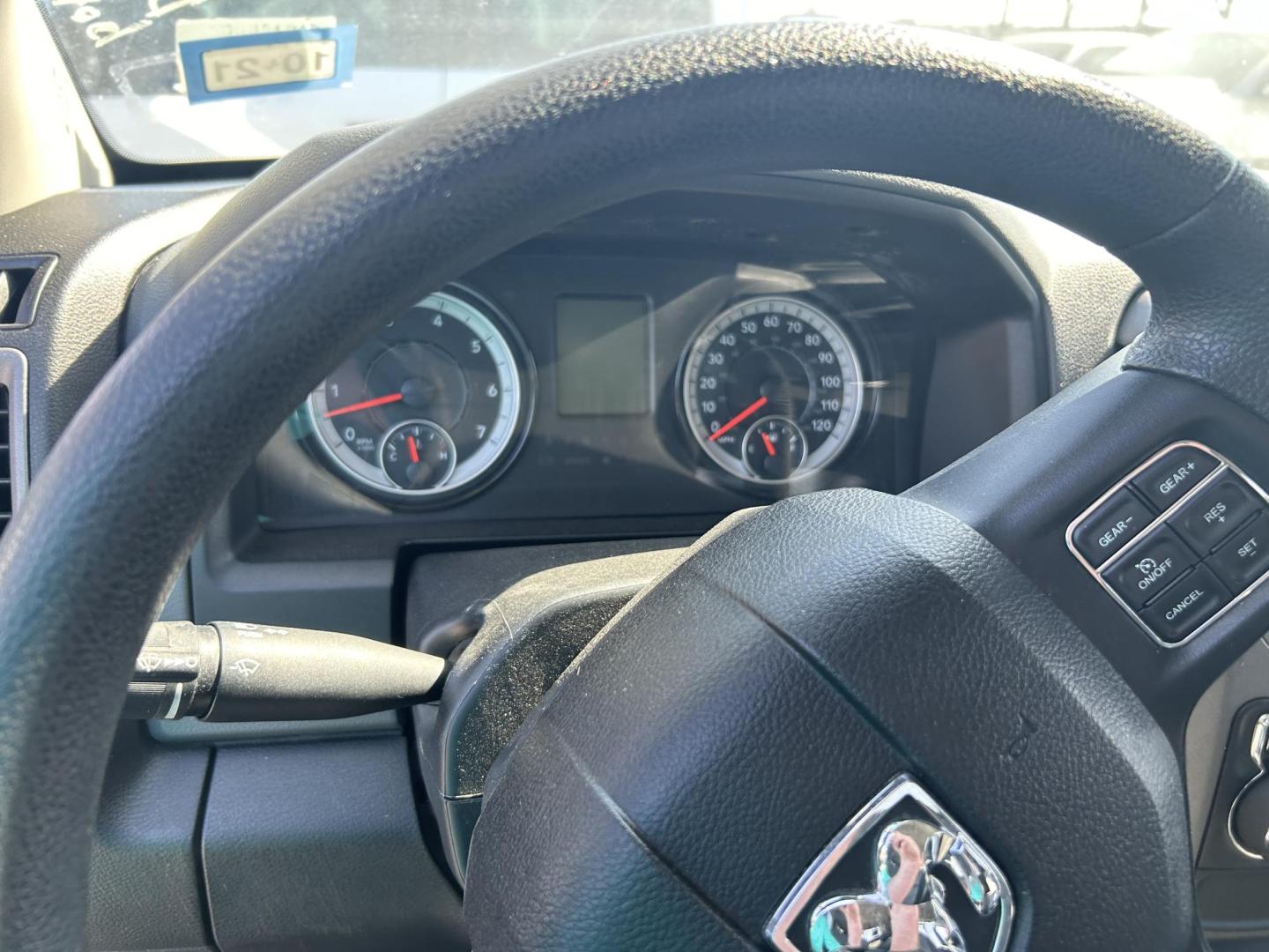 2020 White RAM 1500 Classic Tradesman Crew Cab SWB 2WD (3C6RR6KT1LG) with an 5.7L V8 OHV 16V engine, 8A transmission, located at 1687 Business 35 S, New Braunfels, TX, 78130, (830) 625-7159, 29.655487, -98.051491 - Photo#14