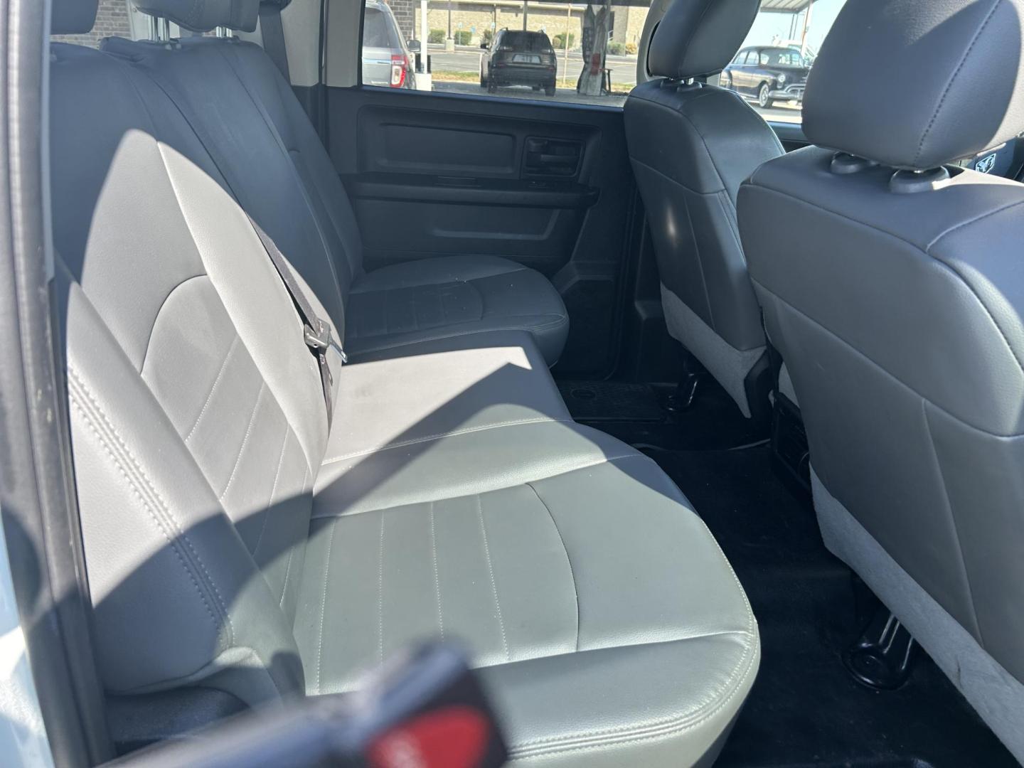 2020 White RAM 1500 Classic Tradesman Crew Cab SWB 2WD (3C6RR6KT1LG) with an 5.7L V8 OHV 16V engine, 8A transmission, located at 1687 Business 35 S, New Braunfels, TX, 78130, (830) 625-7159, 29.655487, -98.051491 - Photo#8